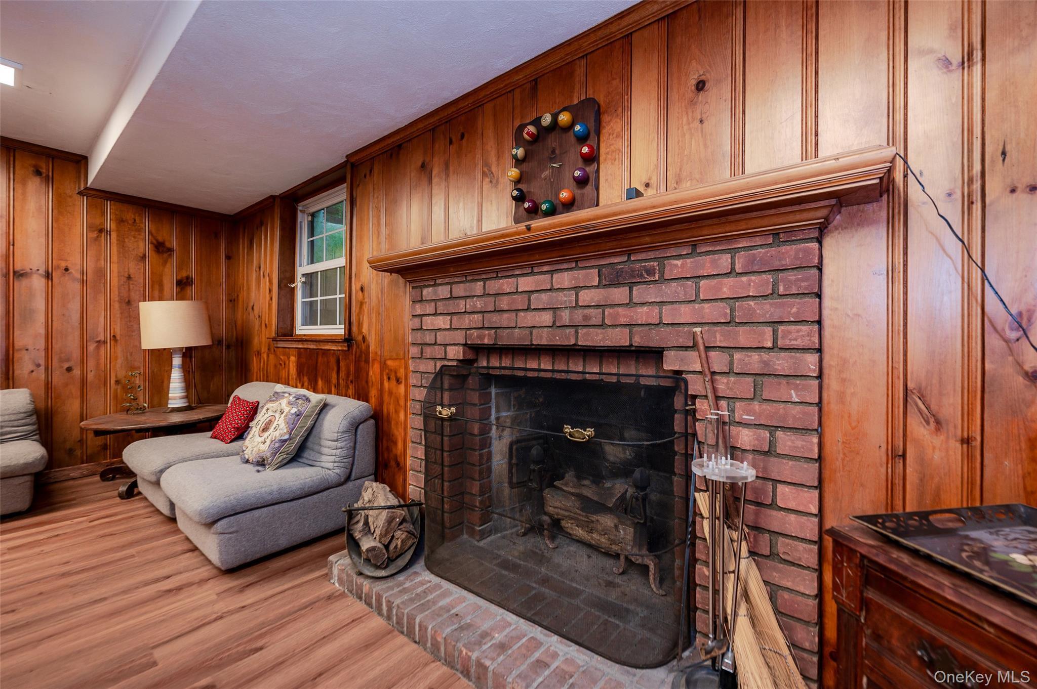 Single Family Clent Road Nassau County, NY 11021, MLS-998698-28
