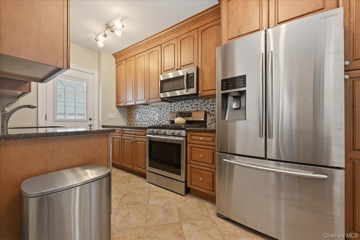 Single Family 205th Street Queens, NY 11361, MLS-998737-12