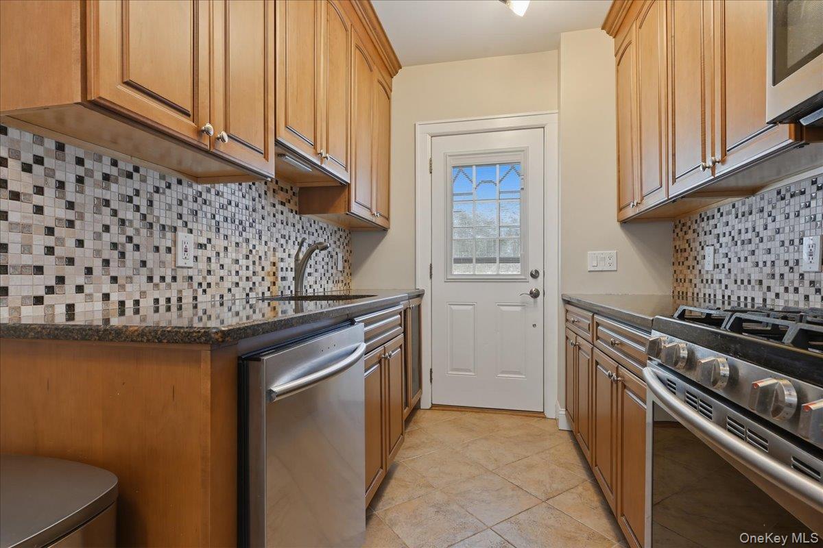 Single Family 205th Street Queens, NY 11361, MLS-998737-14