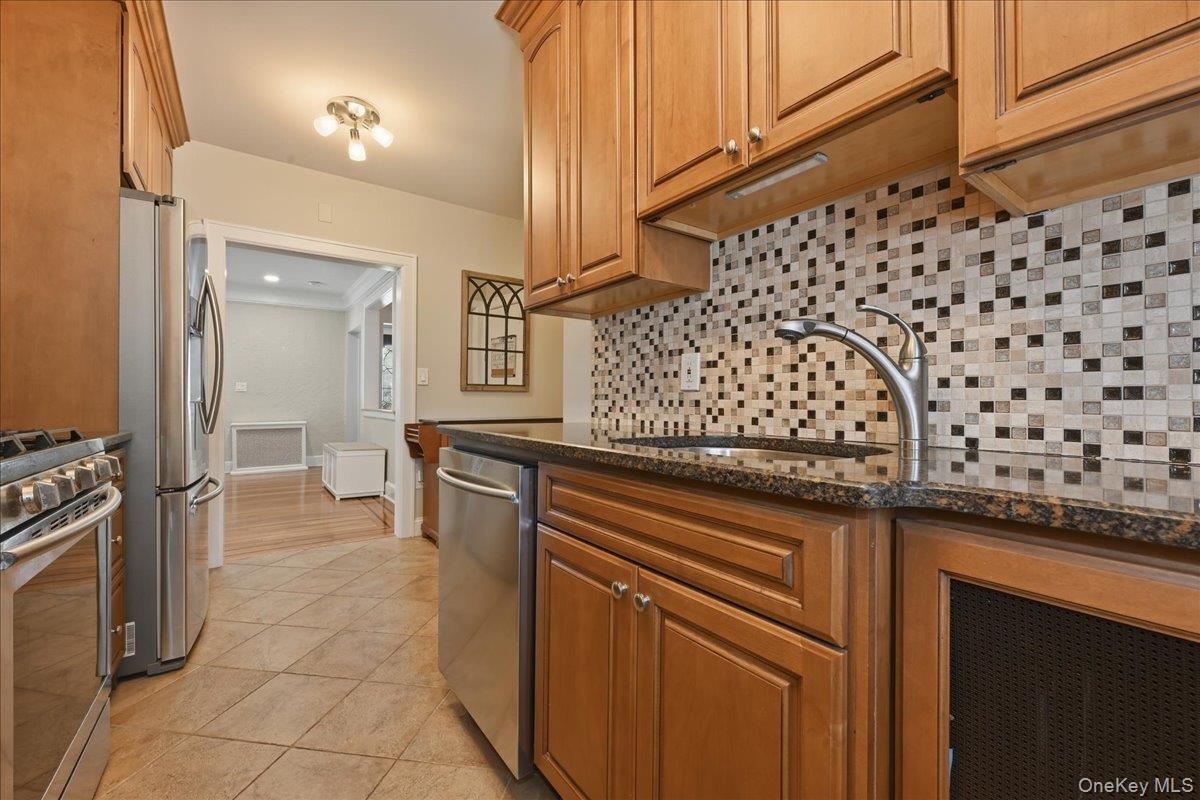 Single Family 205th Street Queens, NY 11361, MLS-998737-15