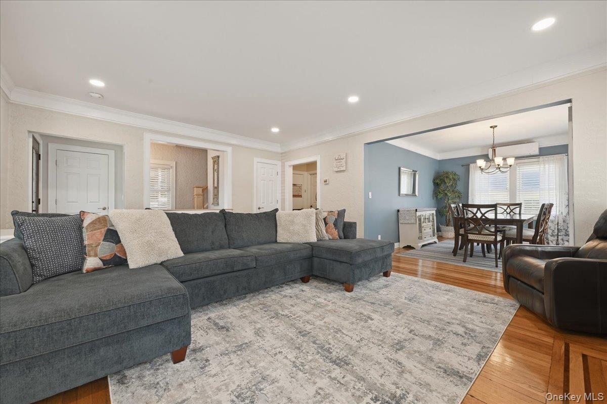 Single Family 205th Street Queens, NY 11361, MLS-998737-4