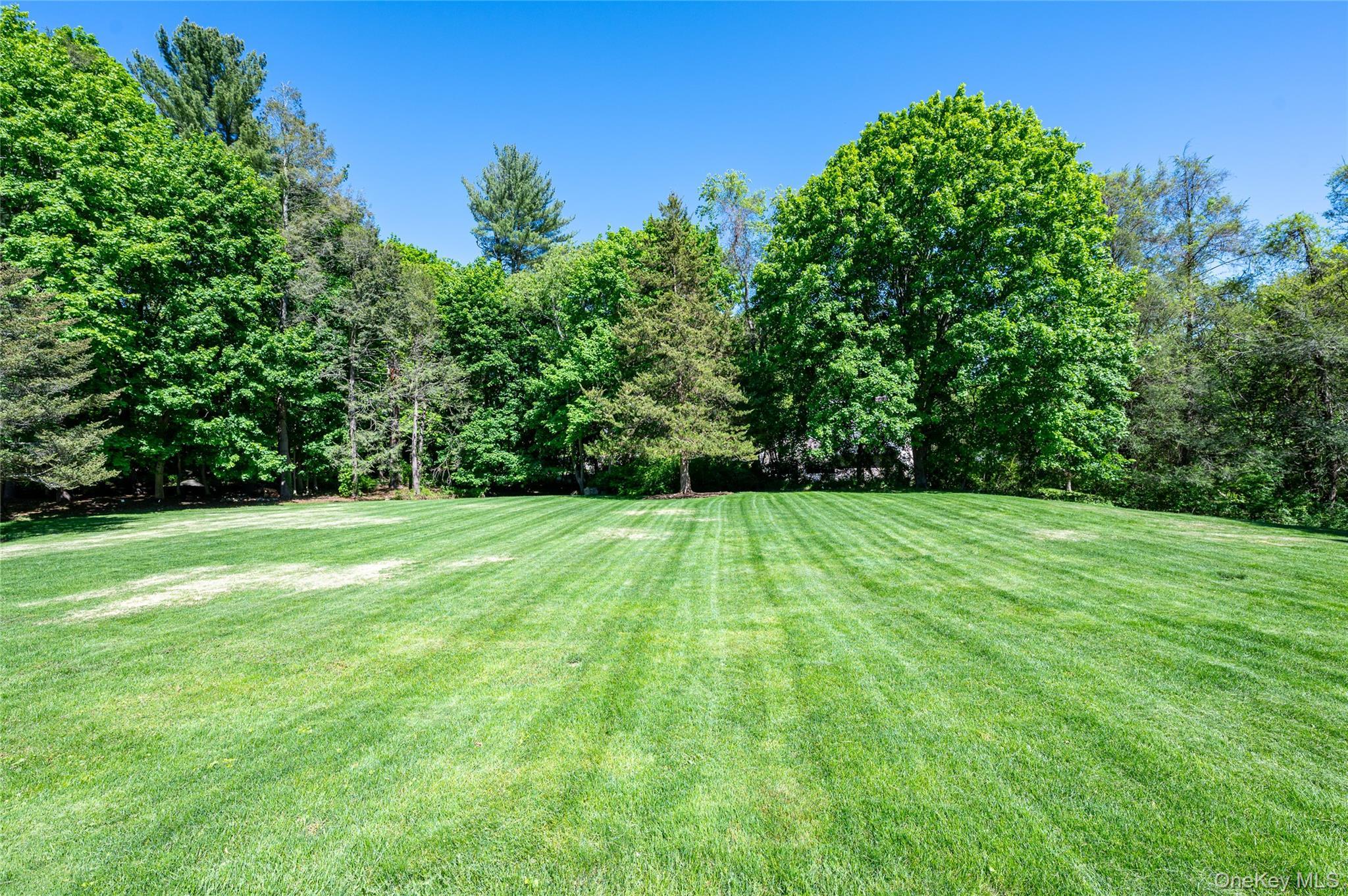 Single Family Taconic  Out Of Area, NY 06831, MLS-998749-12
