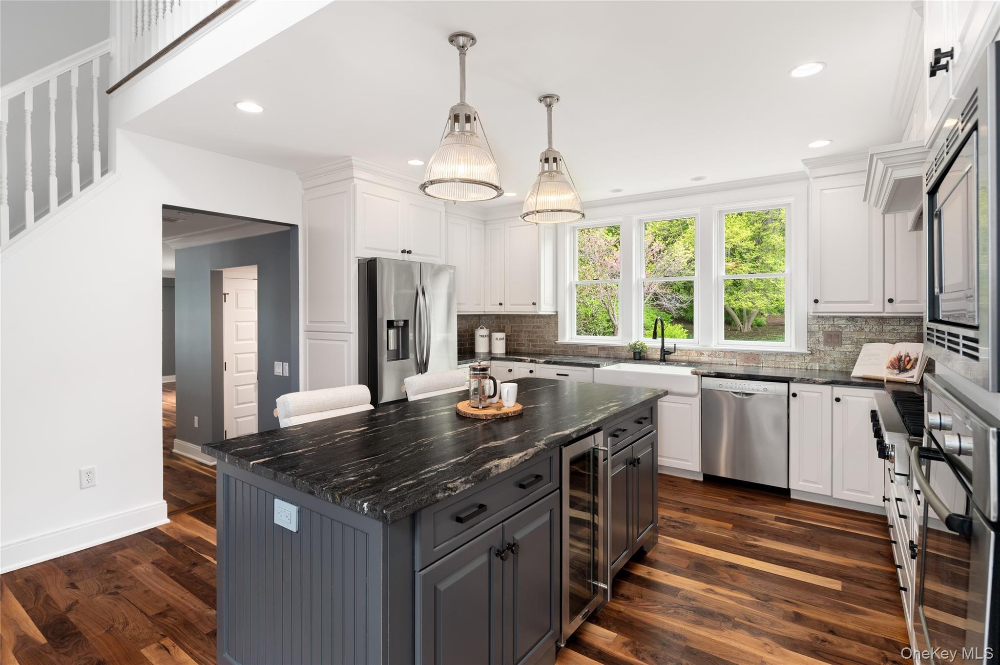 Single Family Taconic  Out Of Area, NY 06831, MLS-998749-17