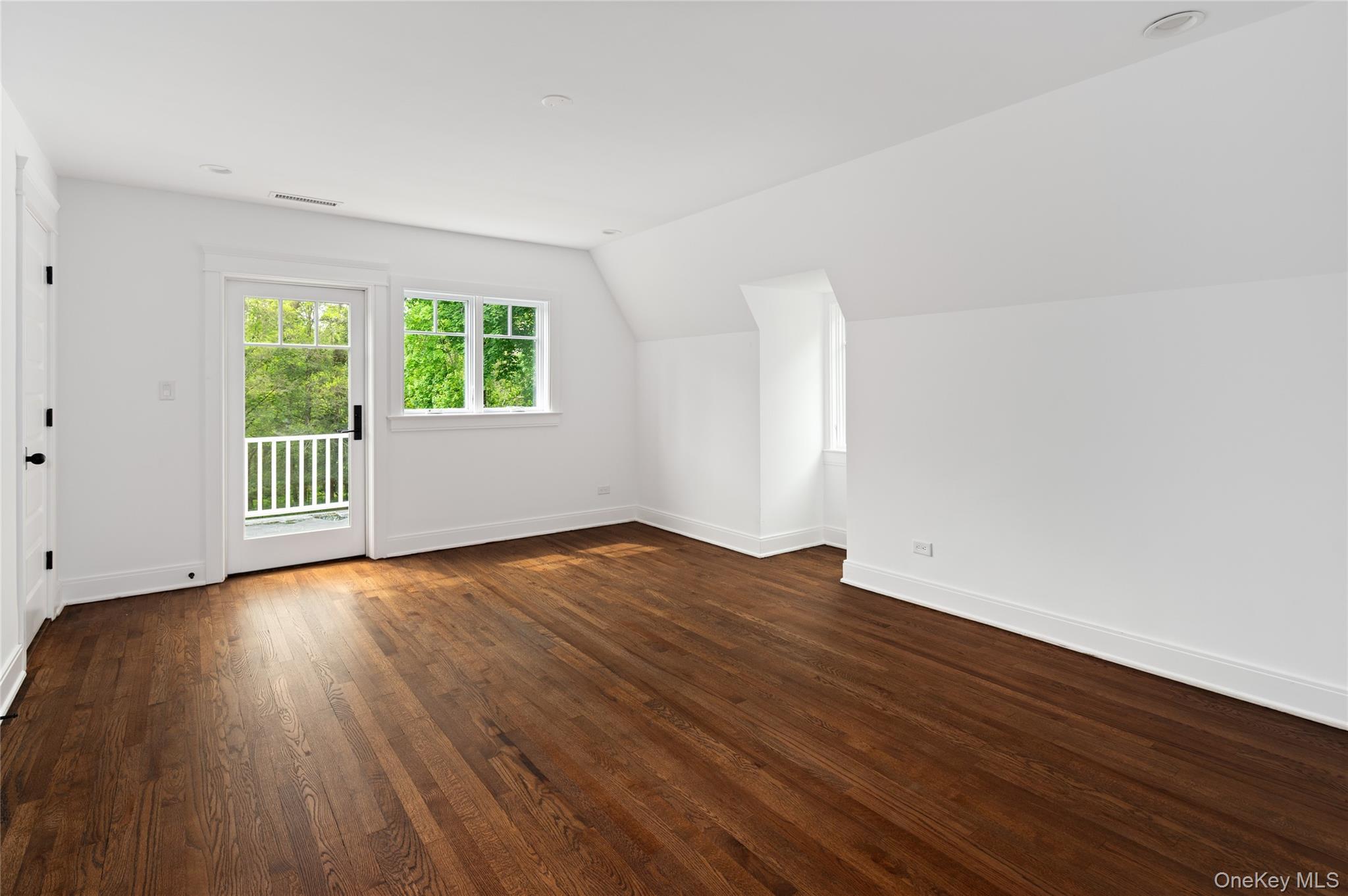 Single Family Taconic  Out Of Area, NY 06831, MLS-998749-25