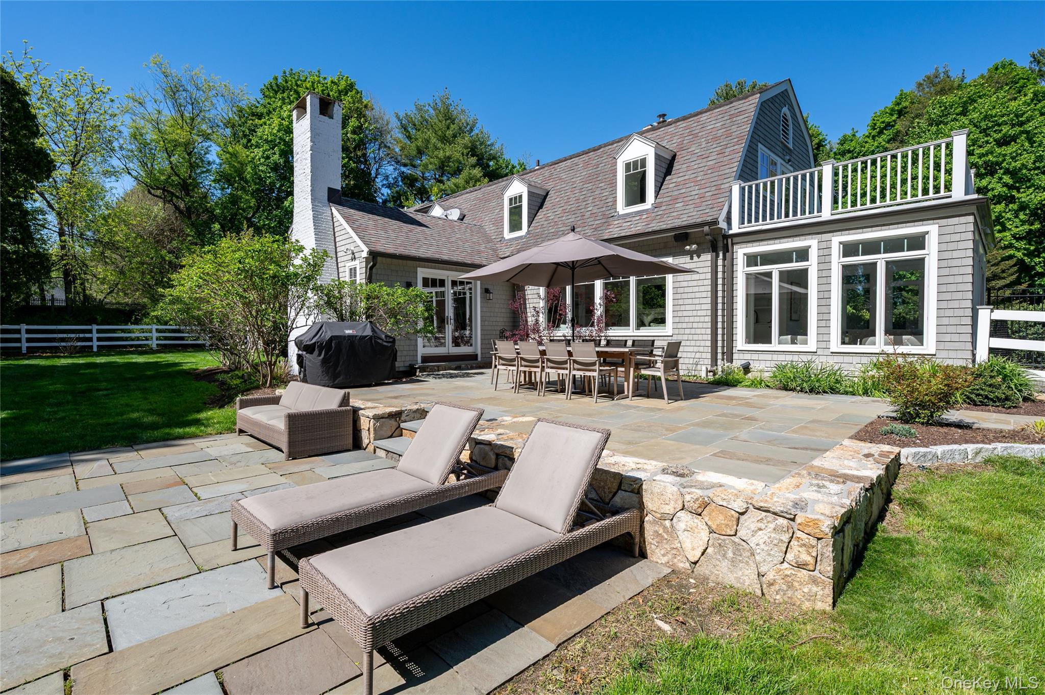 Single Family Taconic  Out Of Area, NY 06831, MLS-998749-8