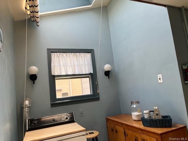 Single Family 208 Queens, NY 11361, MLS-998754-4