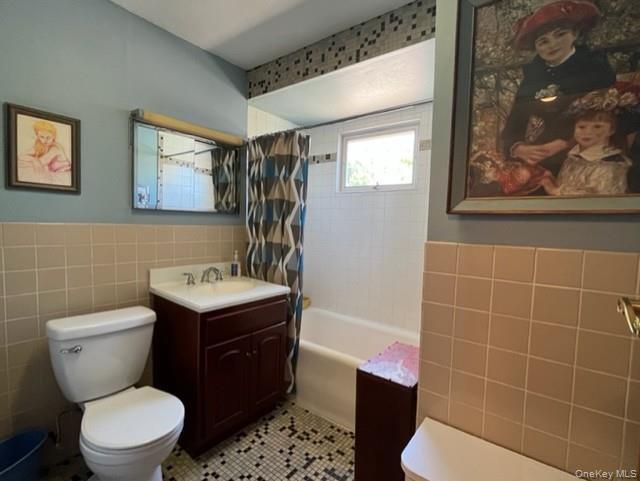 Single Family 208 Queens, NY 11361, MLS-998754-9