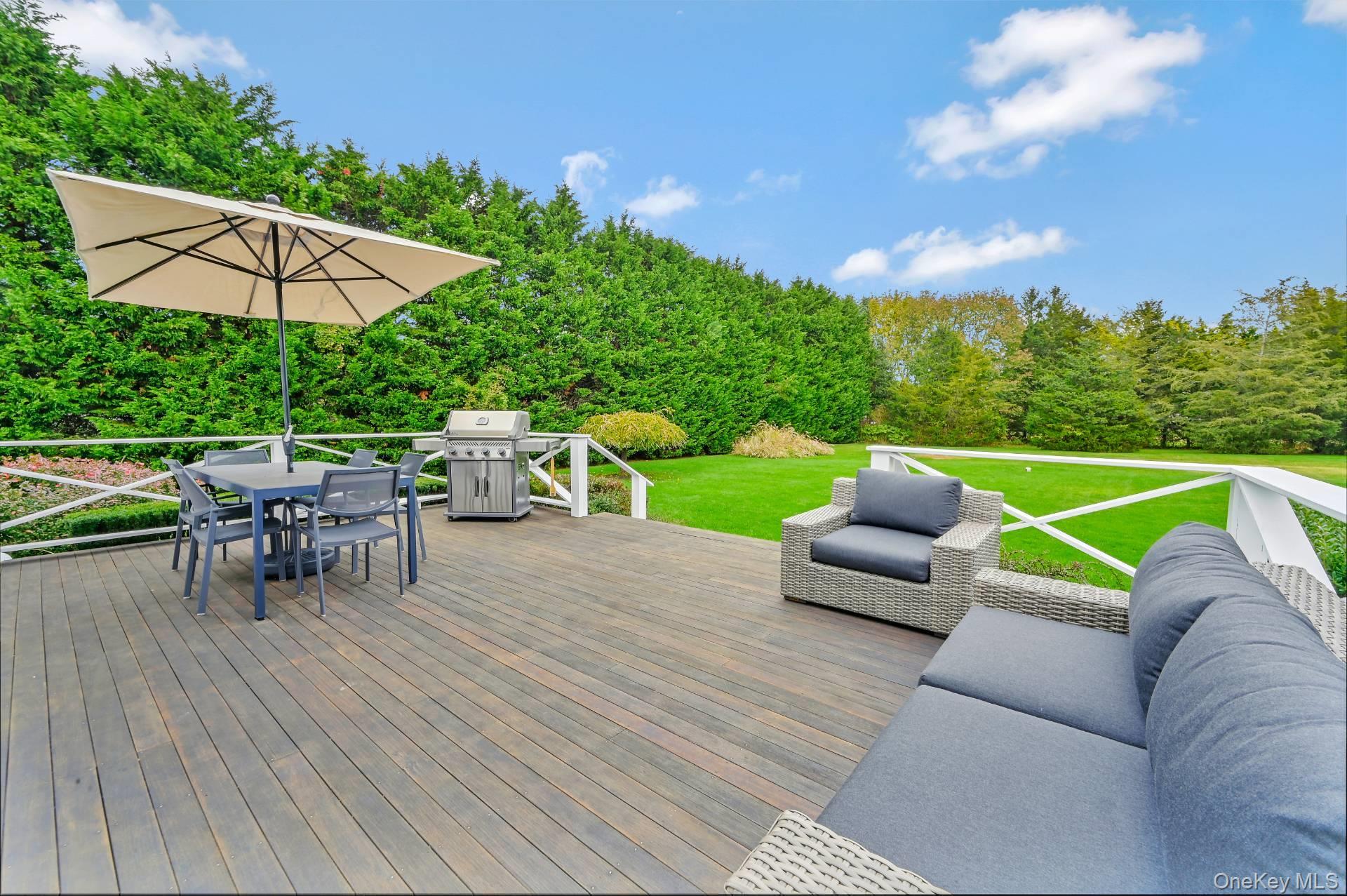Single Family Gabriella Court  Suffolk County, NY 11952, MLS-998812-9