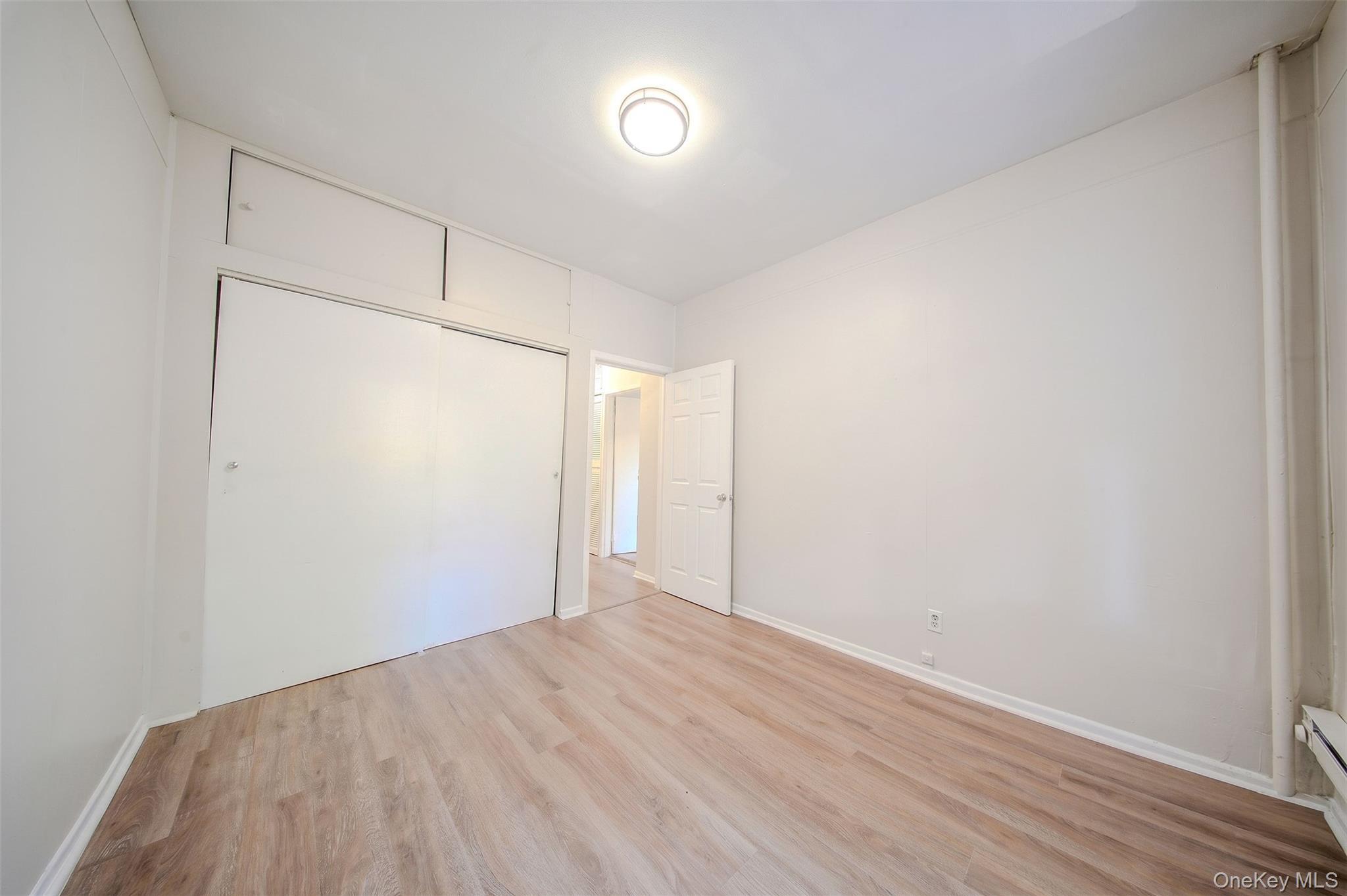 Single Family 223rd Bronx, NY 10466, MLS-998816-6