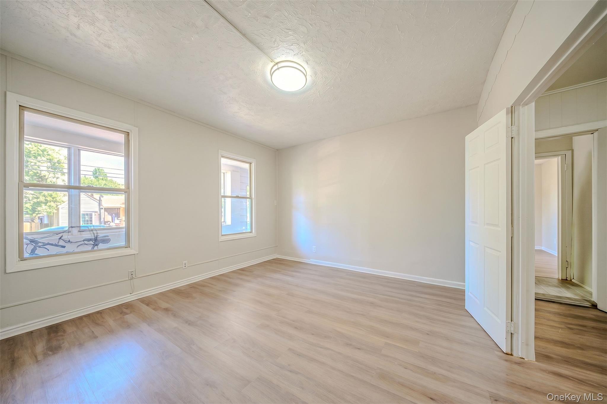 Single Family 223rd Bronx, NY 10466, MLS-998816-9