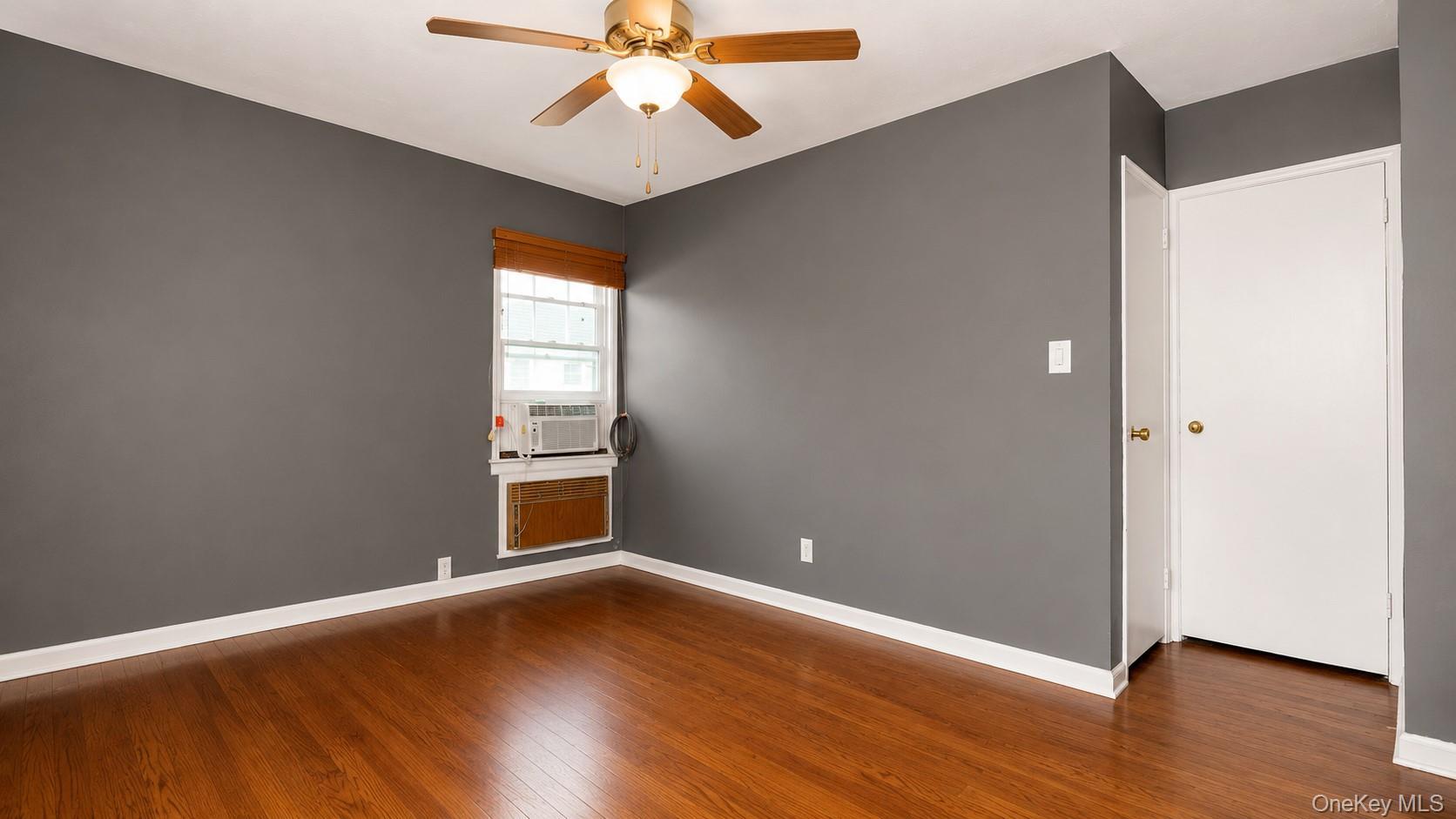Single Family 217th Street  Queens, NY 11361, MLS-998820-8