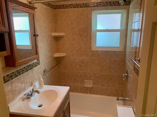 Single Family Mcgeory  Westchester County, NY 10708, MLS-998858-12