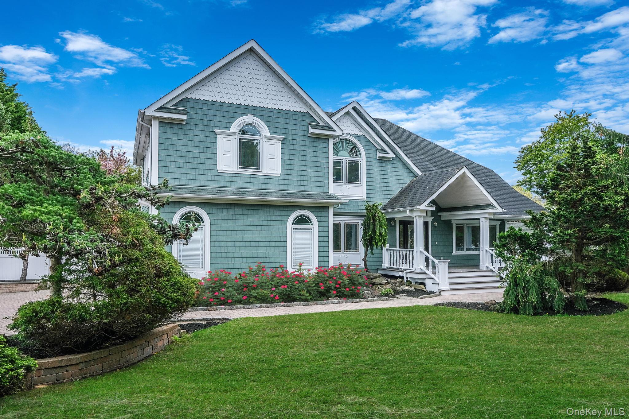 Single Family Robert Court  Suffolk County, NY 11934, MLS-998861-2