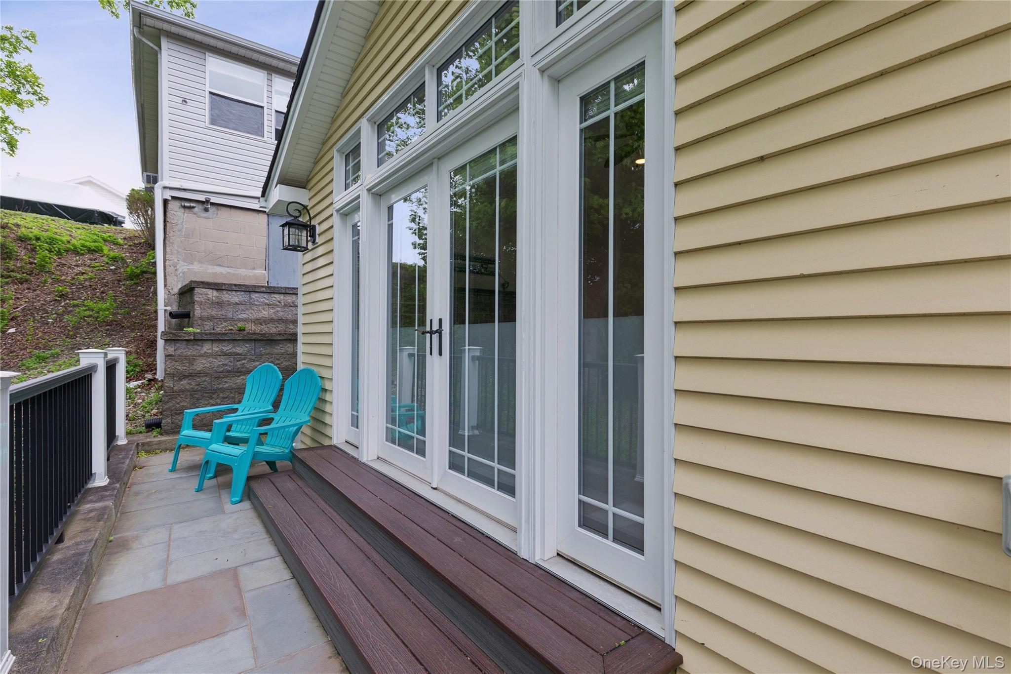 Single Family Old Dock Road Suffolk County, NY 11754, MLS-998905-20