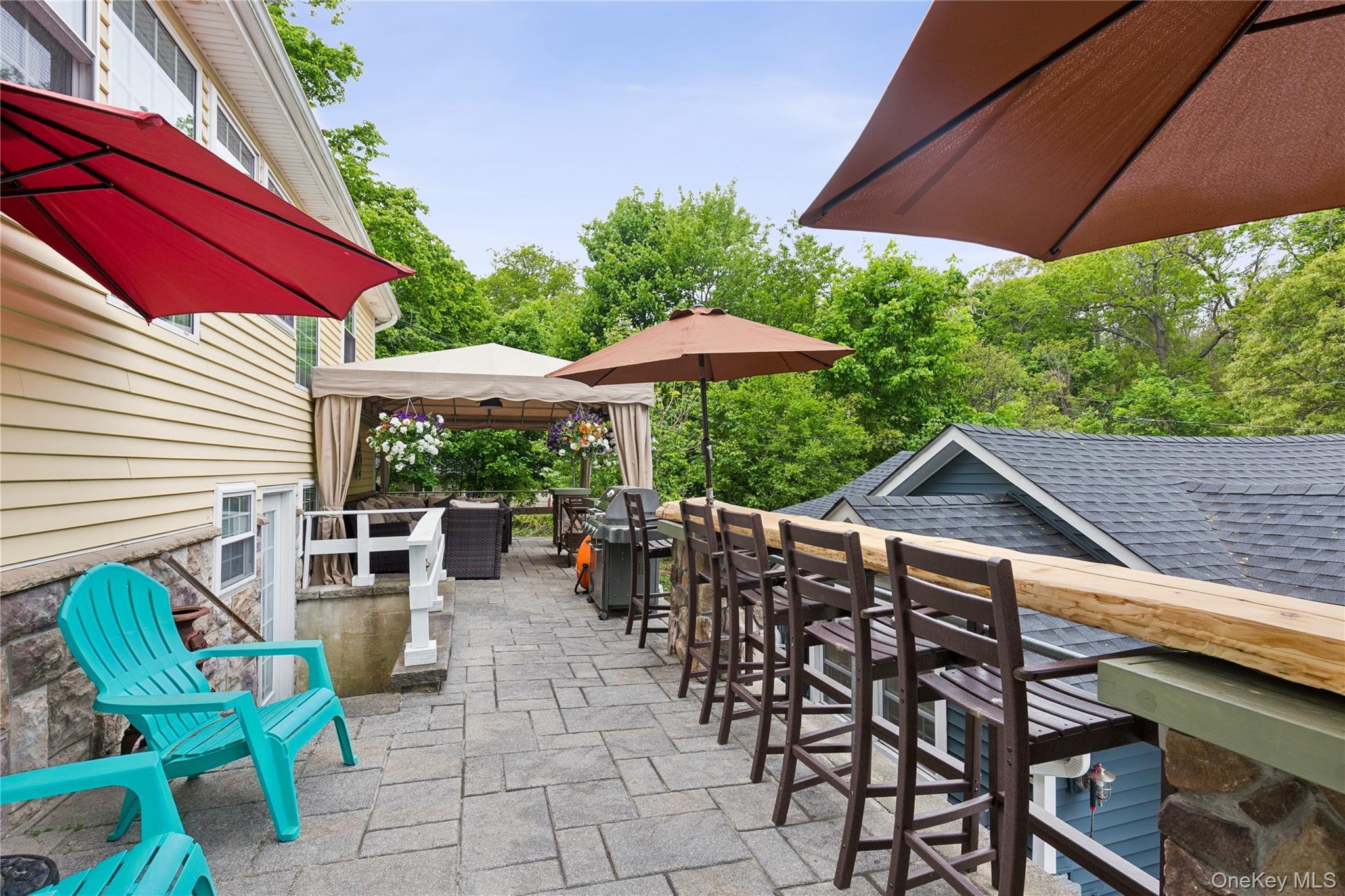 Single Family Old Dock Road Suffolk County, NY 11754, MLS-998905-22