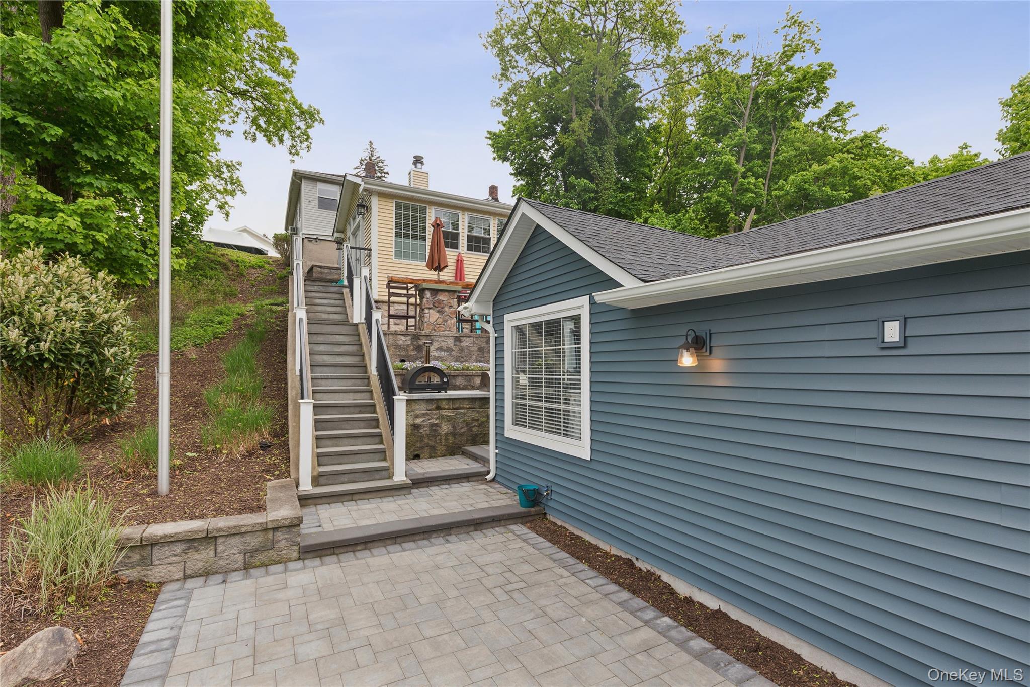 Single Family Old Dock Road Suffolk County, NY 11754, MLS-998905-4