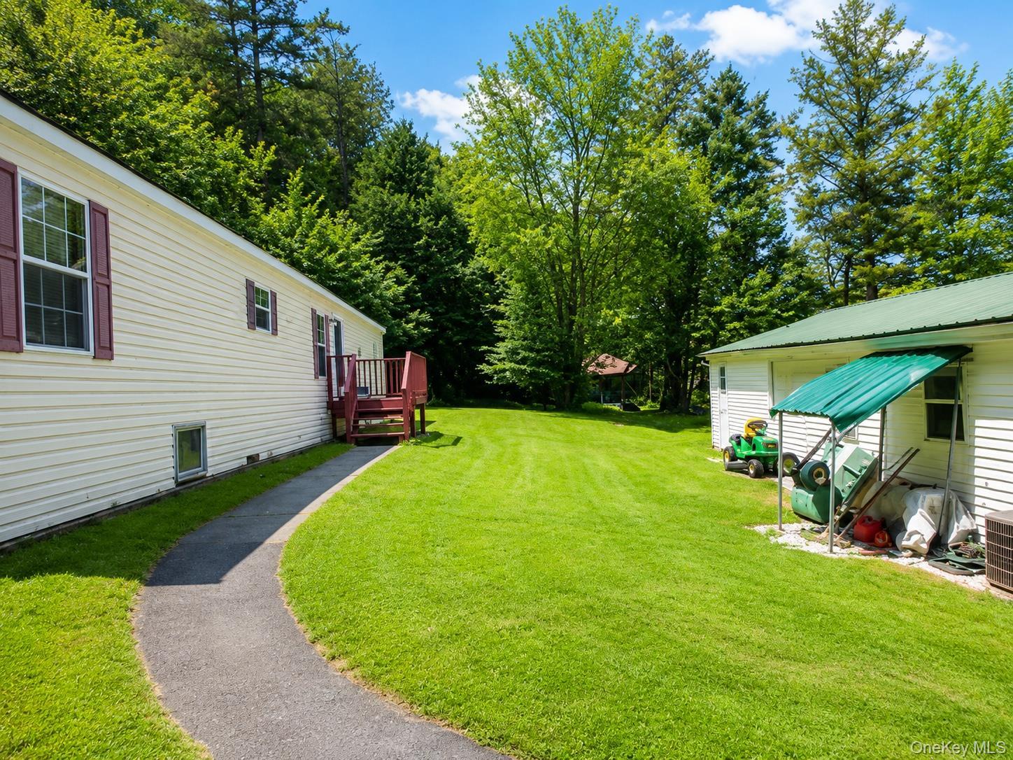 Single Family Mutton Hill Sullivan County, NY 12765, MLS-998911-19