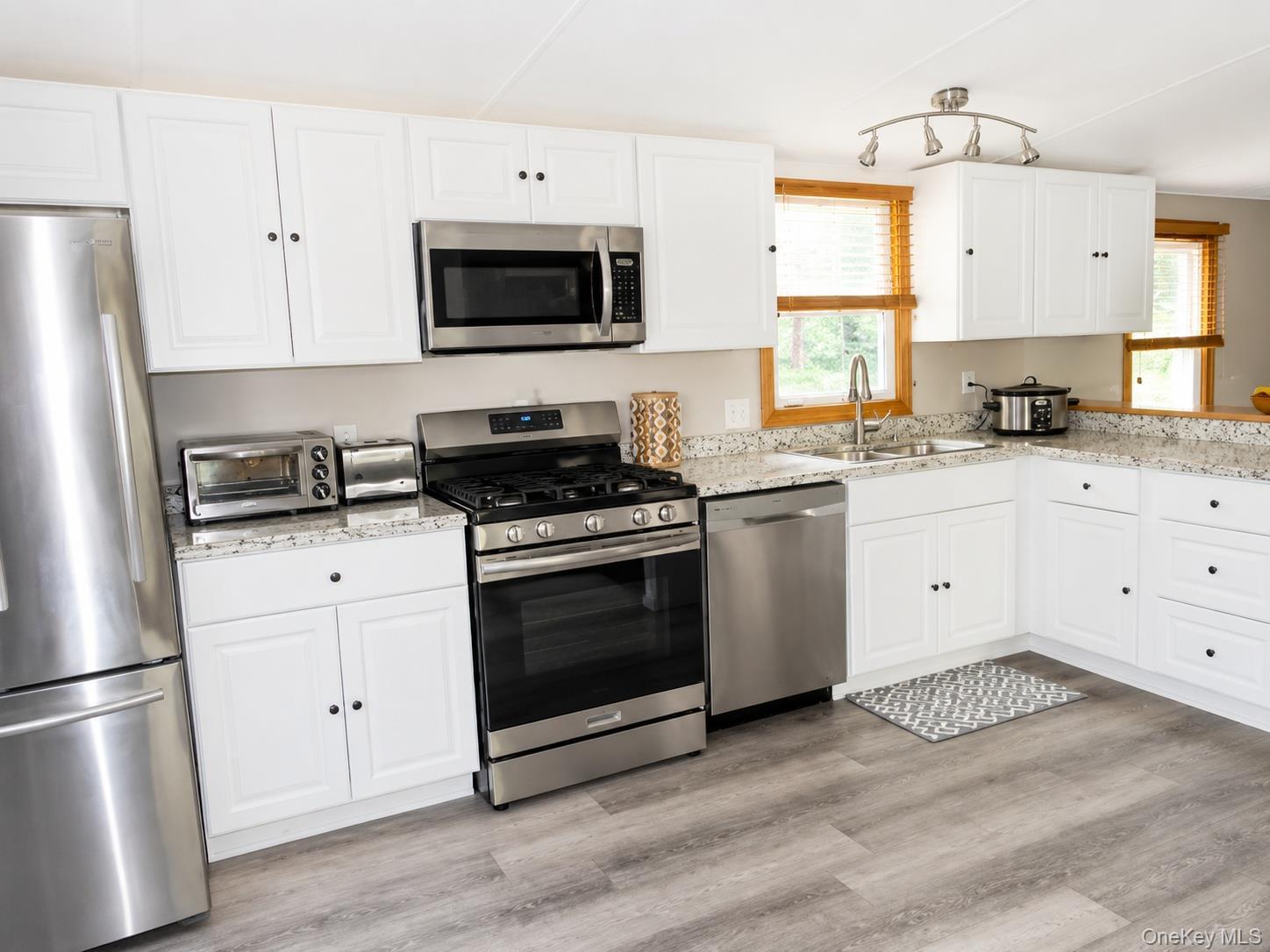 Single Family Mutton Hill Sullivan County, NY 12765, MLS-998911-5