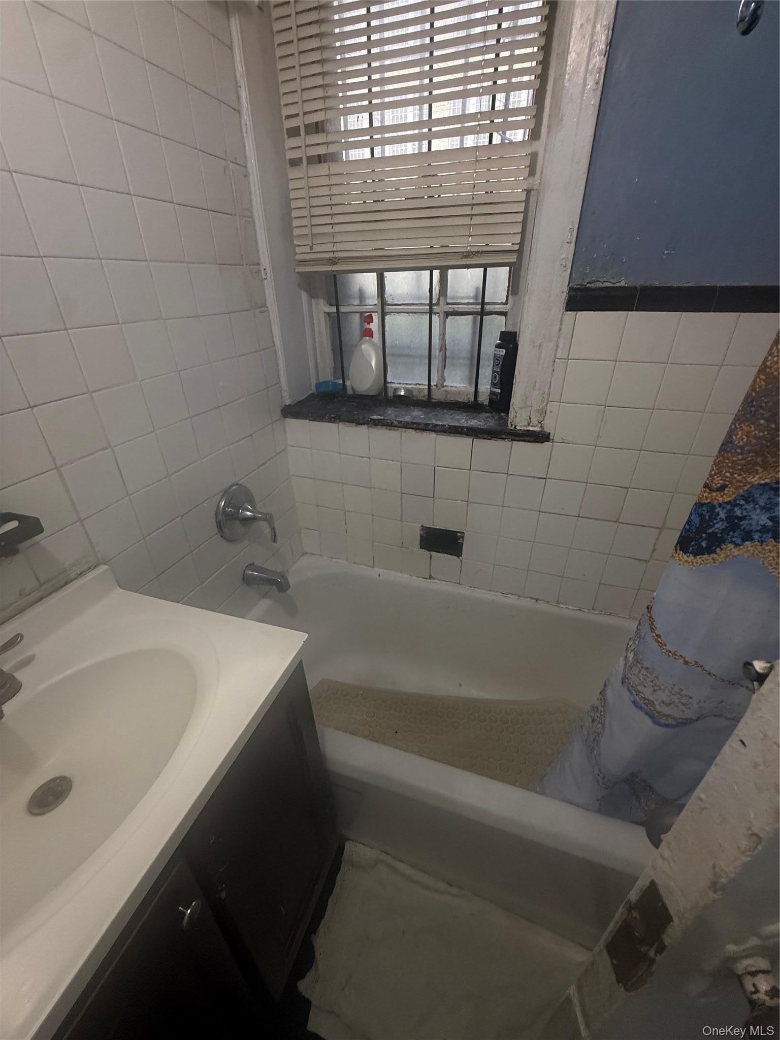 Single Family 93rd Brooklyn, NY 11236, MLS-998922-9