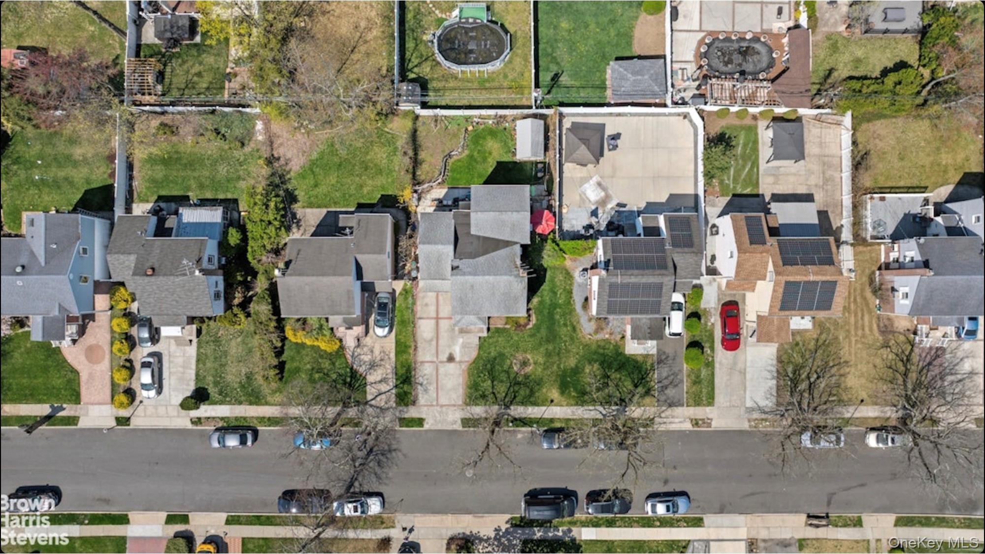 Single Family Nassau Street Nassau County, NY 11003, MLS-998963-13