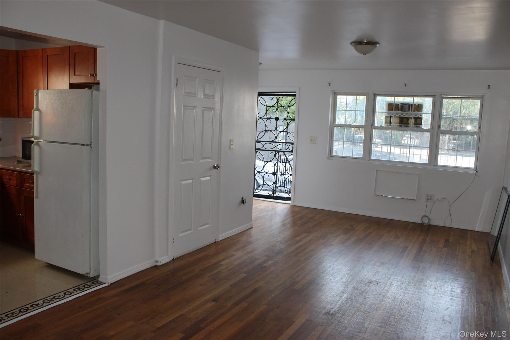Single Family Wyona  Brooklyn, NY 11207, MLS-998981-10