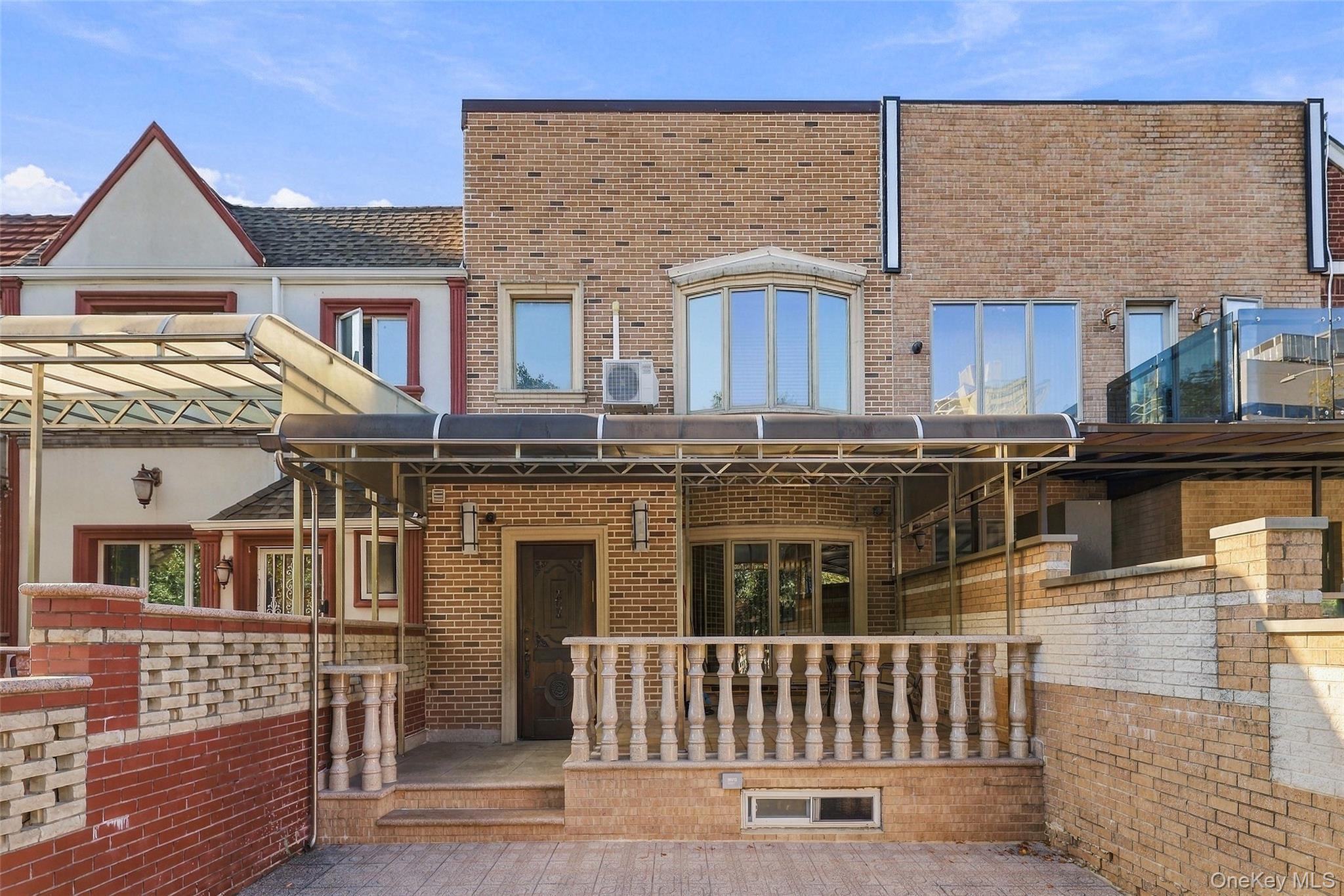 Single Family 65th Road Queens, NY 11374, MLS-999000-29