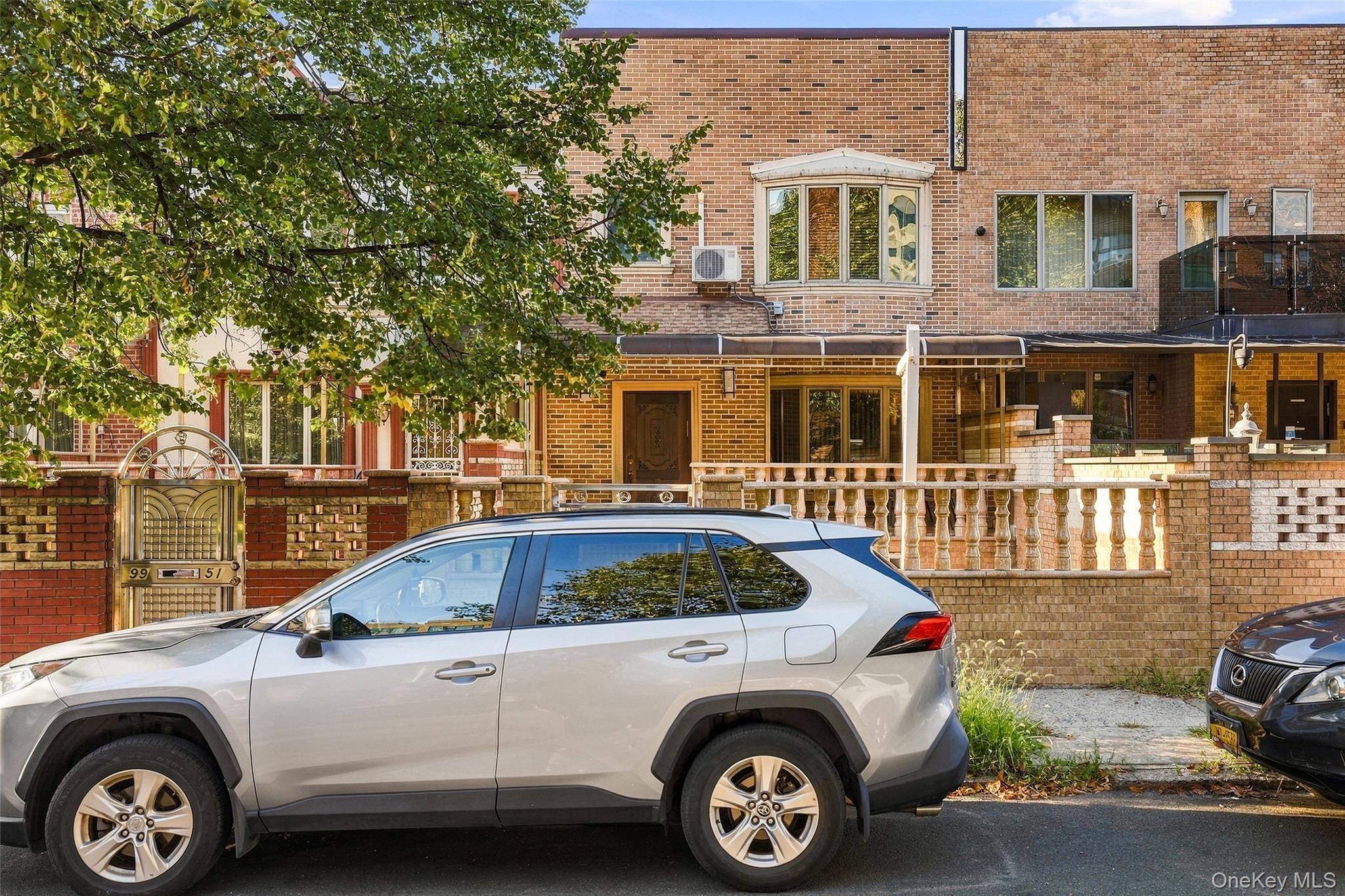 Single Family 65th Road Queens, NY 11374, MLS-999000-30