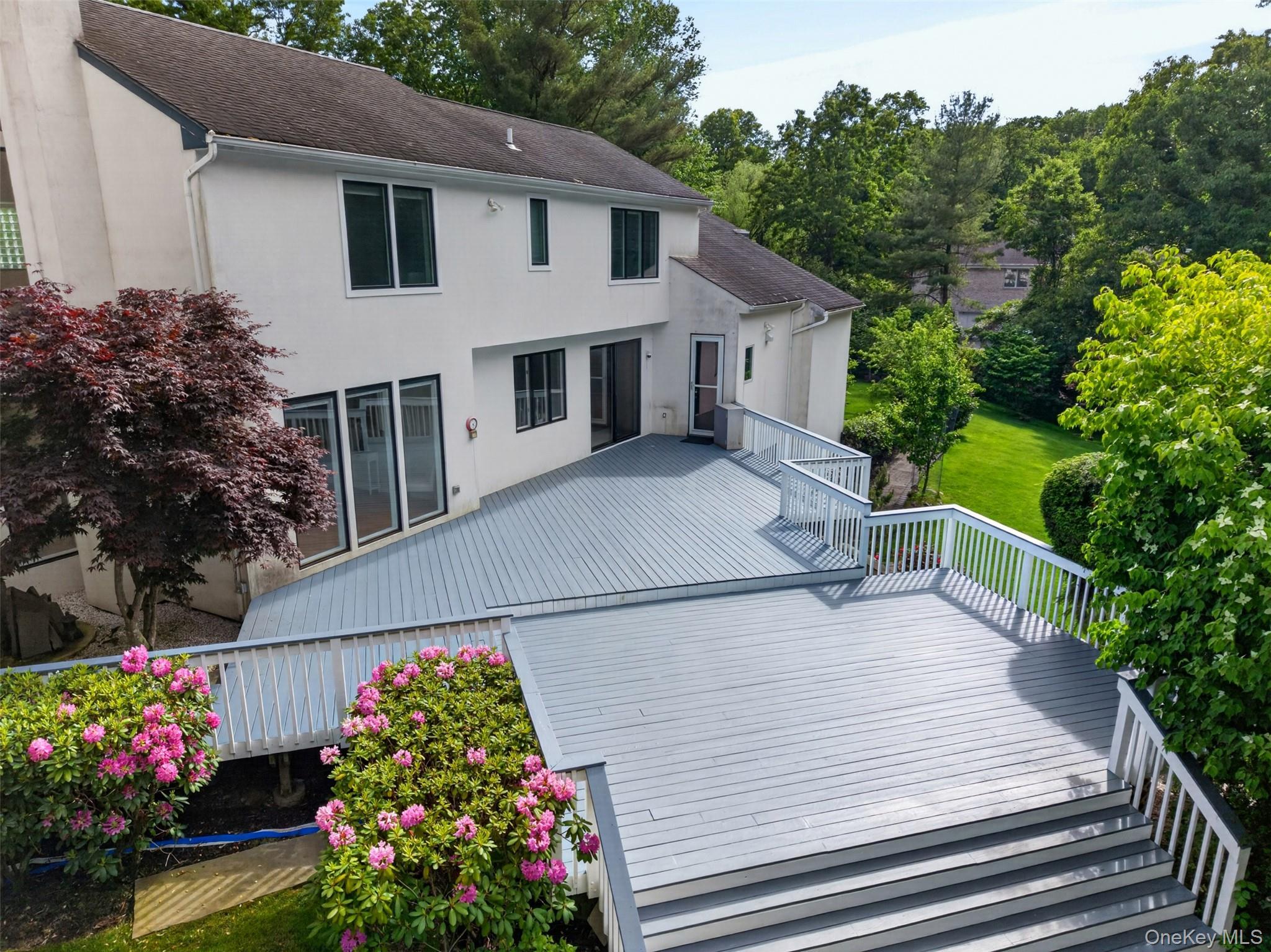Single Family Tall Oak Crescent  Nassau County, NY 11791, MLS-999082-20