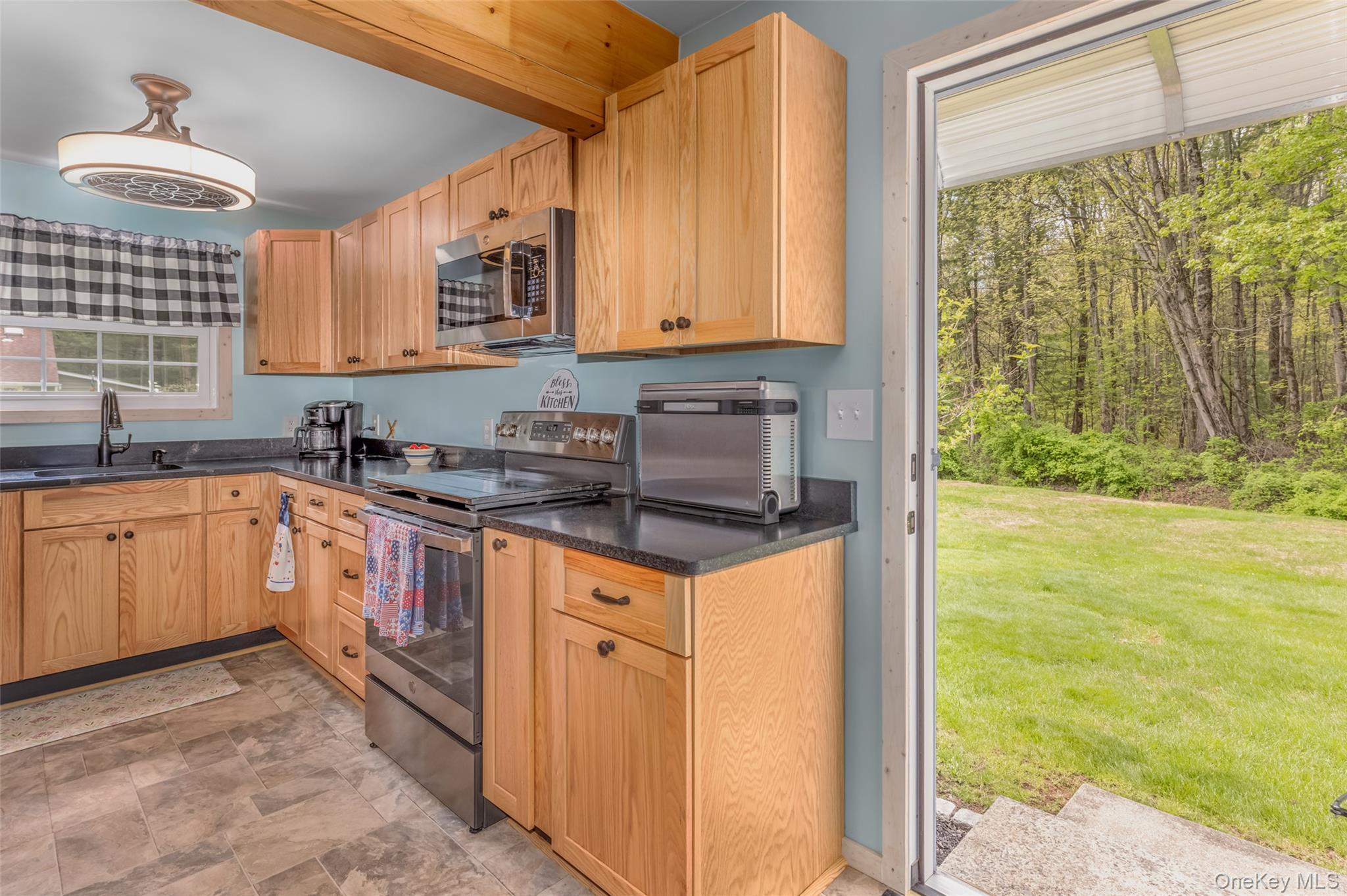 Single Family Cottontail Lane  Ulster County, NY 12498, MLS-999135-7