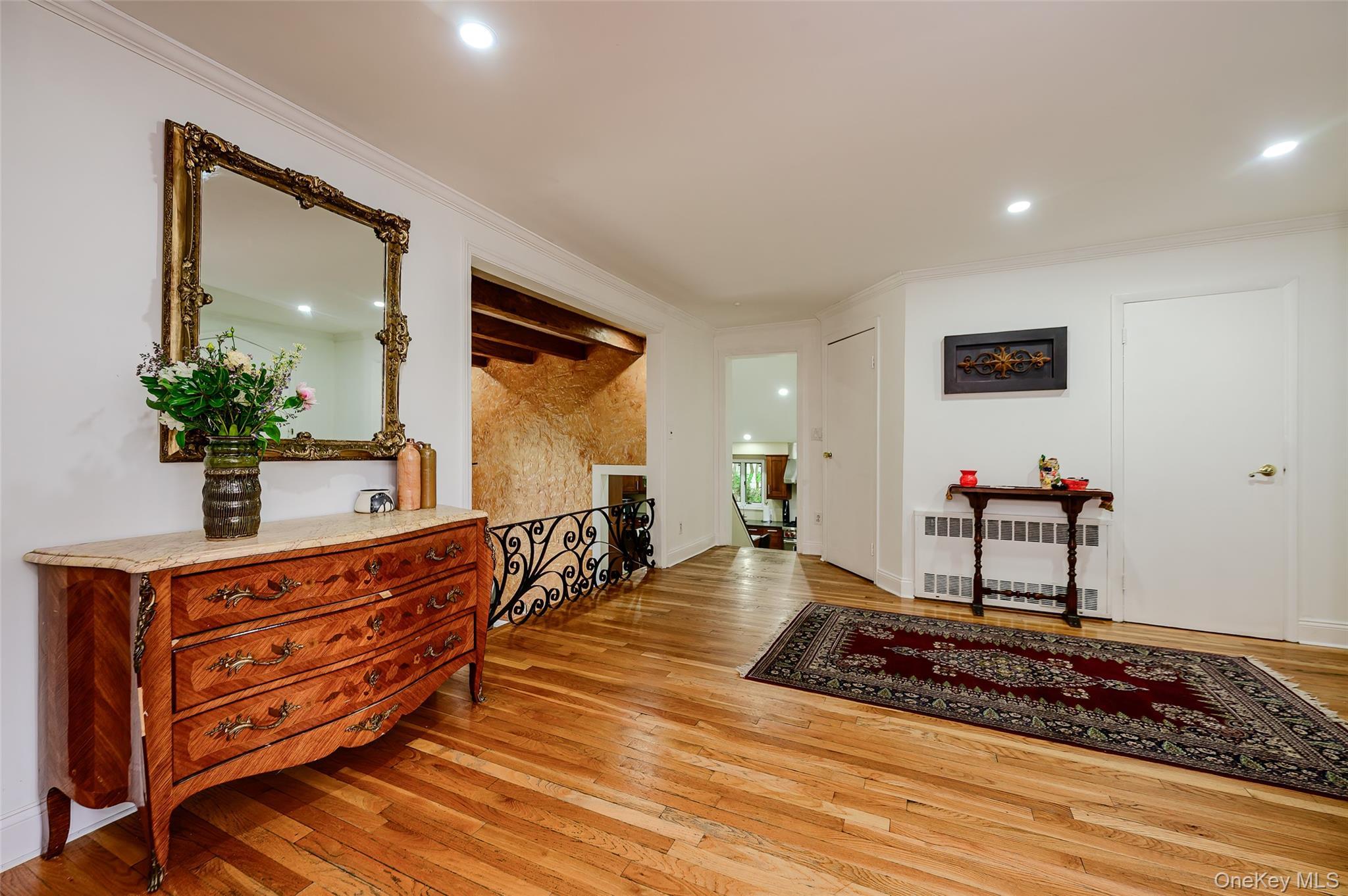 Single Family Ridge Drive E  Nassau County, NY 11021, MLS-999153-2