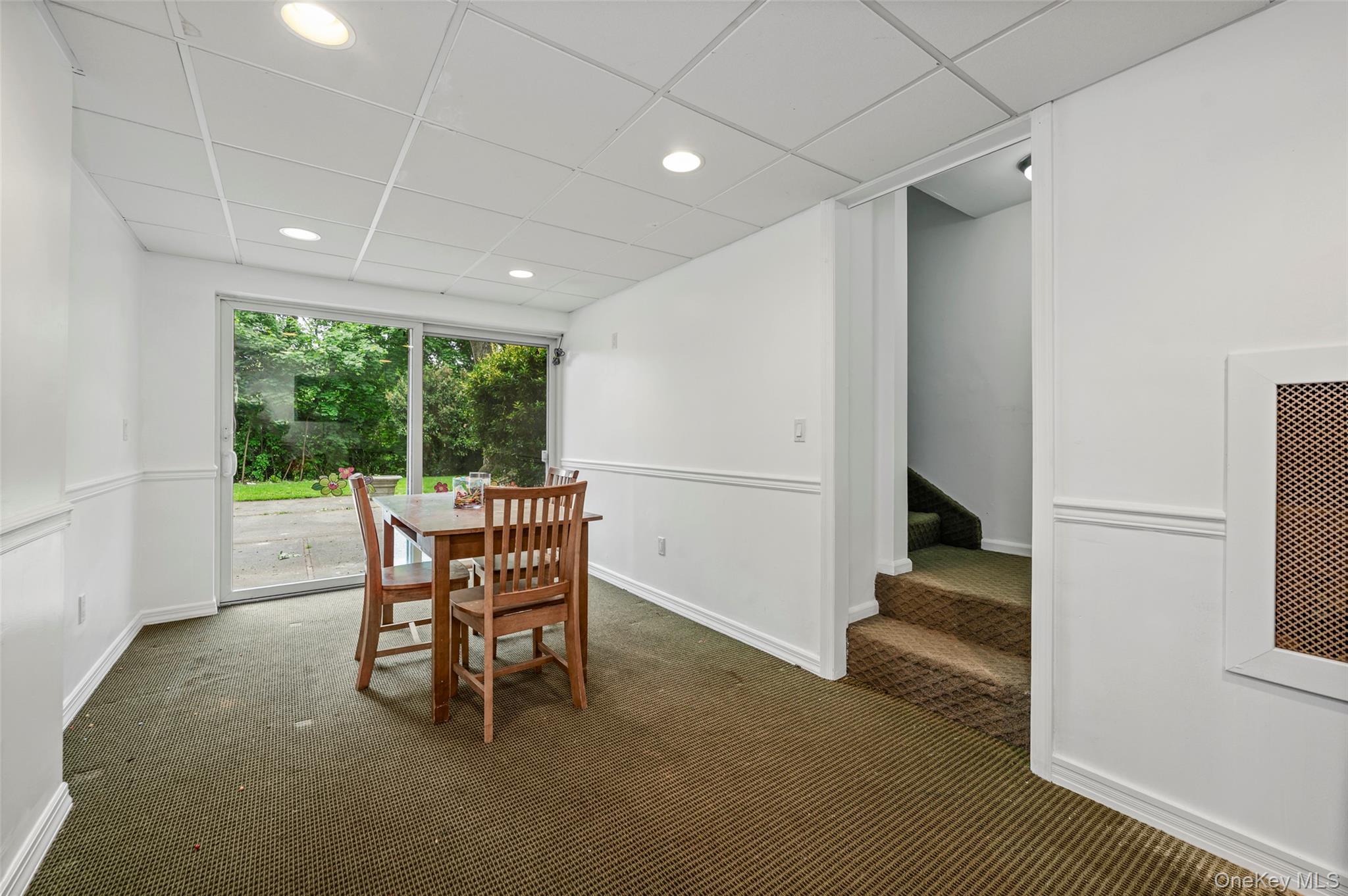Single Family Ridge Drive E  Nassau County, NY 11021, MLS-999153-30