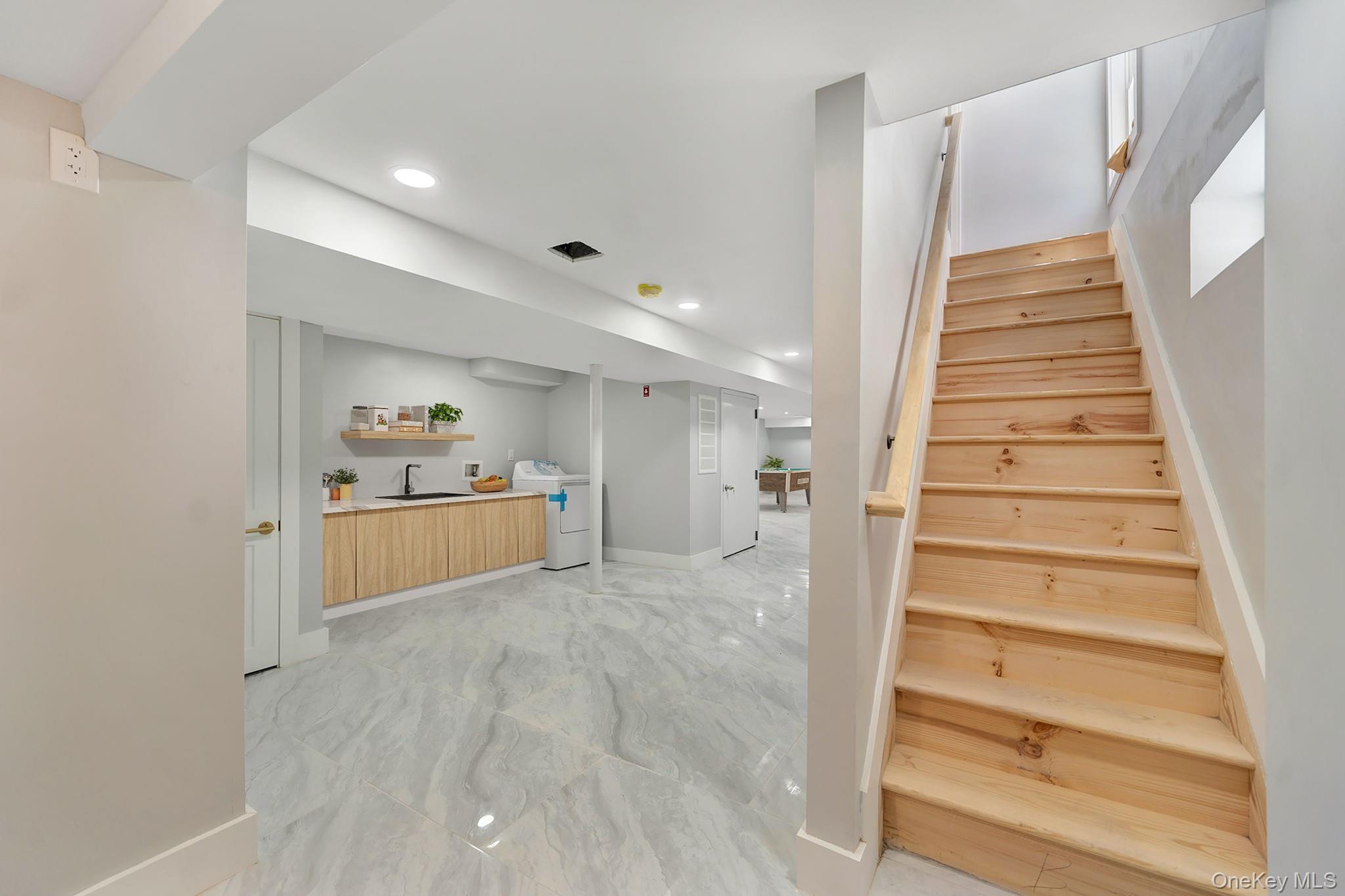 Single Family 184th Street Queens, NY 11413, MLS-999240-41