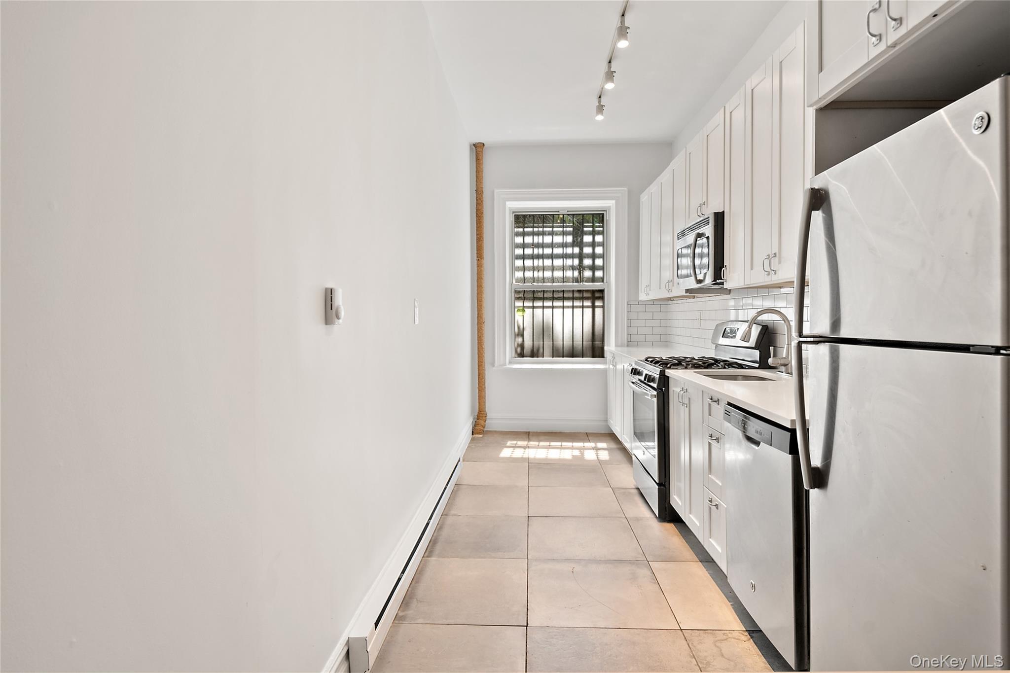 Single Family Walton  Bronx, NY 10452, MLS-999243-19