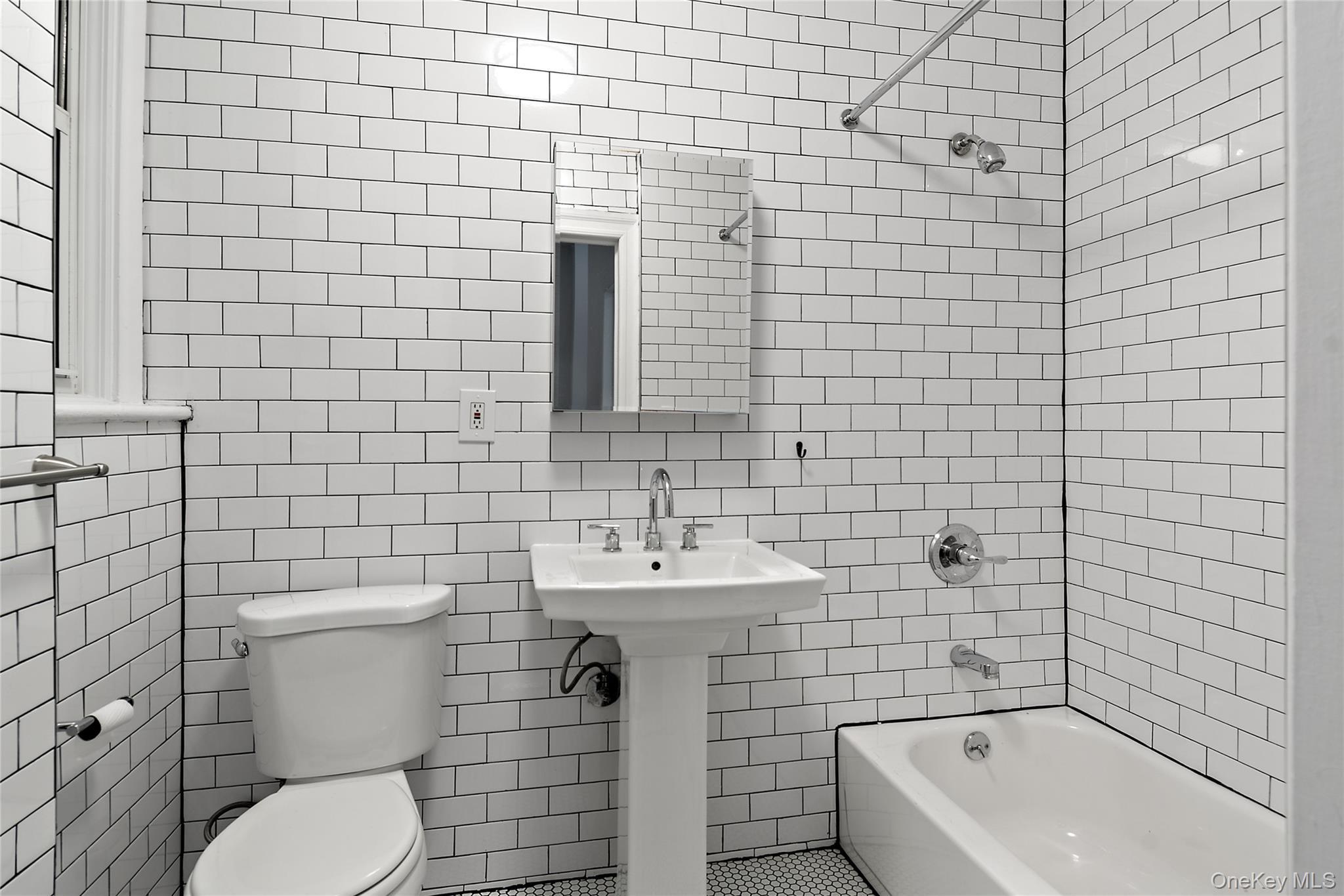 Single Family Walton  Bronx, NY 10452, MLS-999243-25
