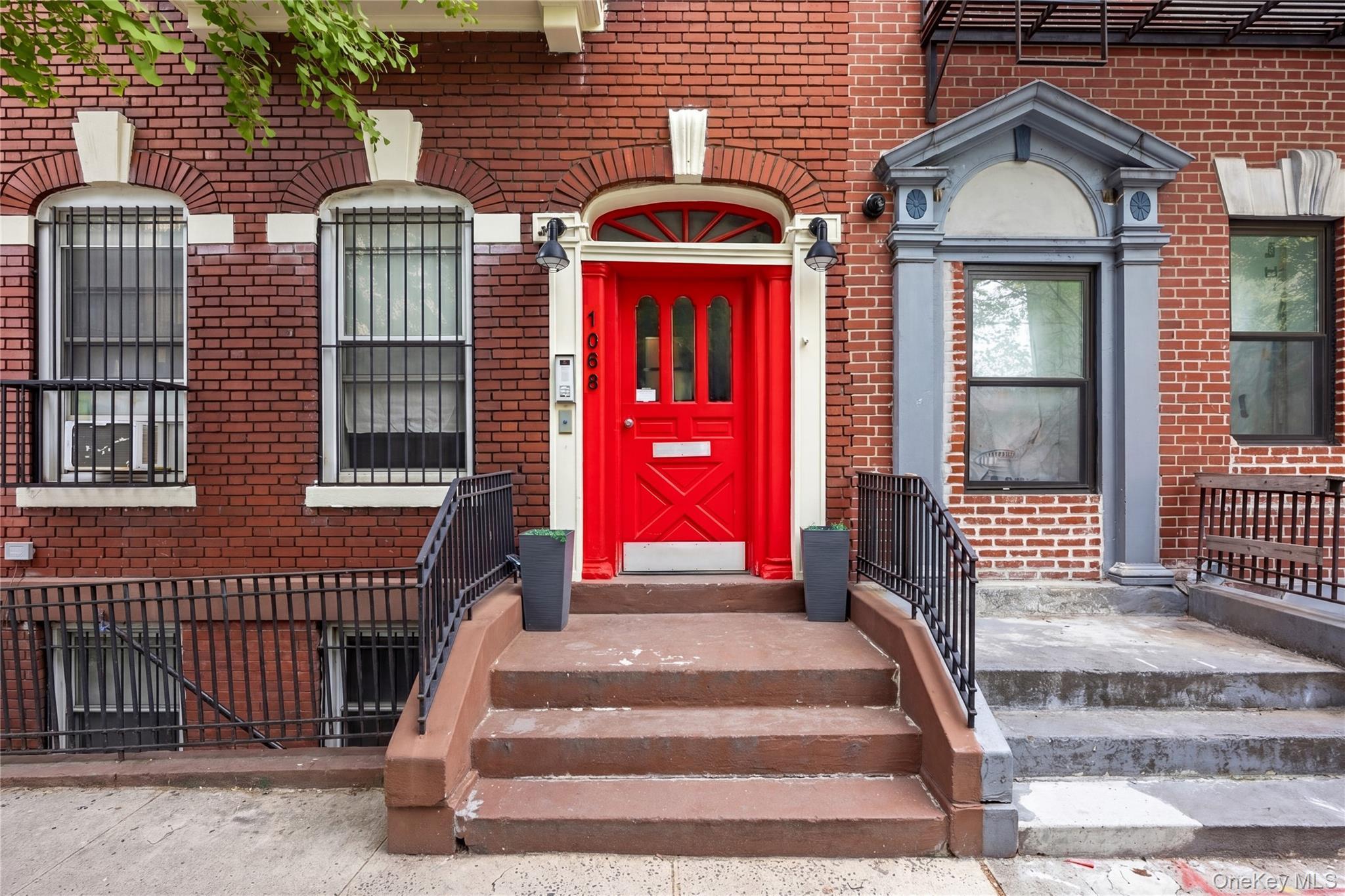 Single Family Walton  Bronx, NY 10452, MLS-999243-3