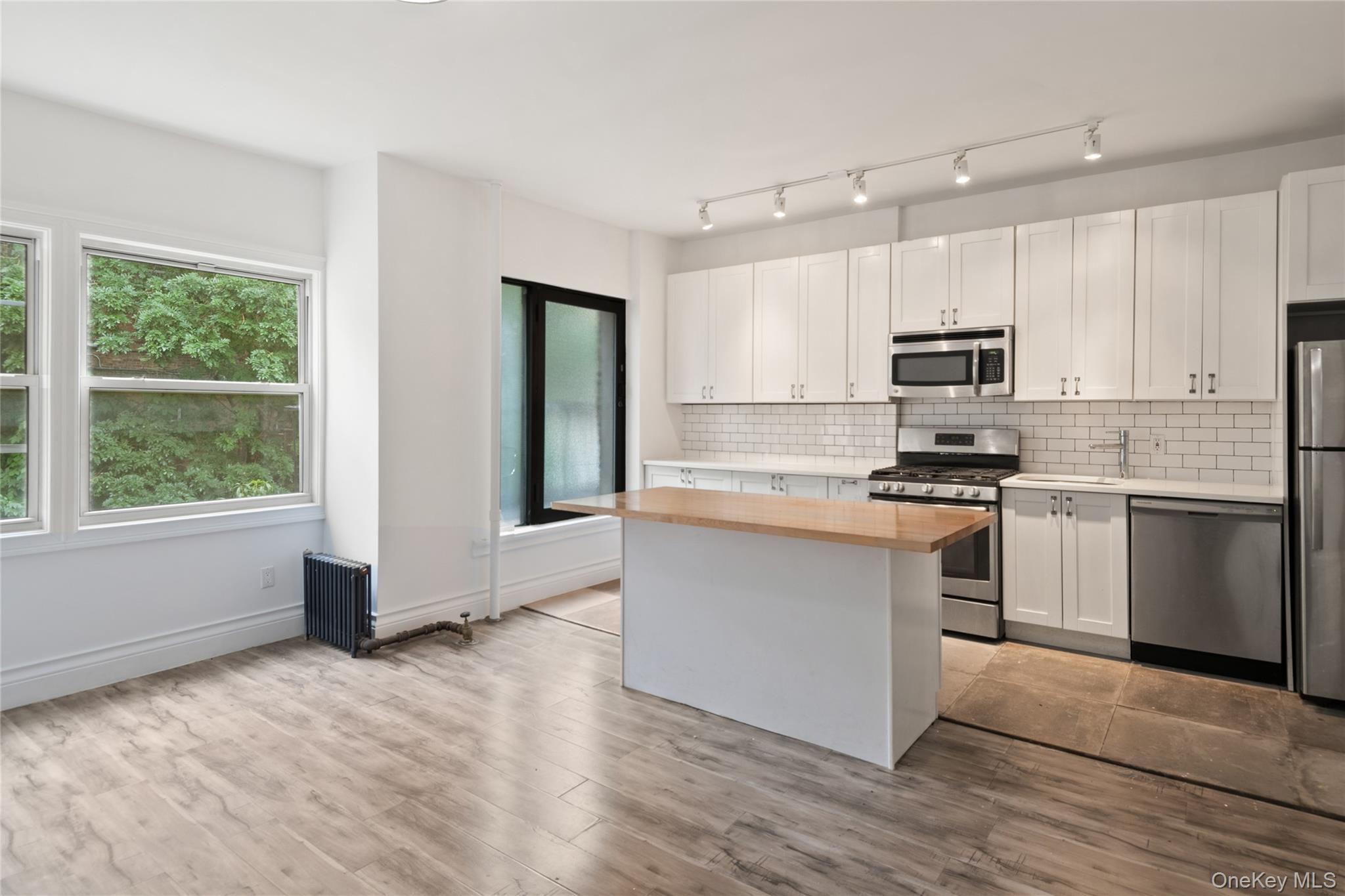 Single Family Walton  Bronx, NY 10452, MLS-999243-7