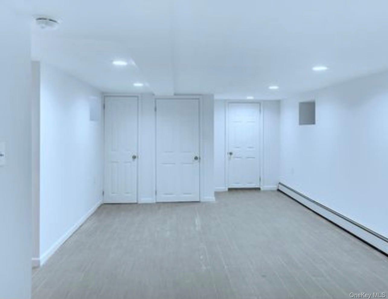 Single Family Roberts  Bronx, NY 10461, MLS-999310-15