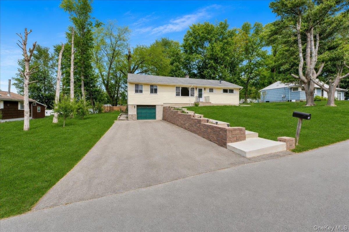Single Family Elizabeth  Orange County, NY 12553, MLS-999345-3