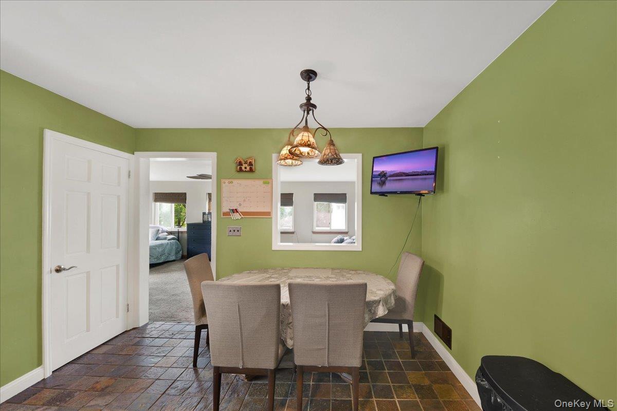 Single Family Elizabeth  Orange County, NY 12553, MLS-999345-7