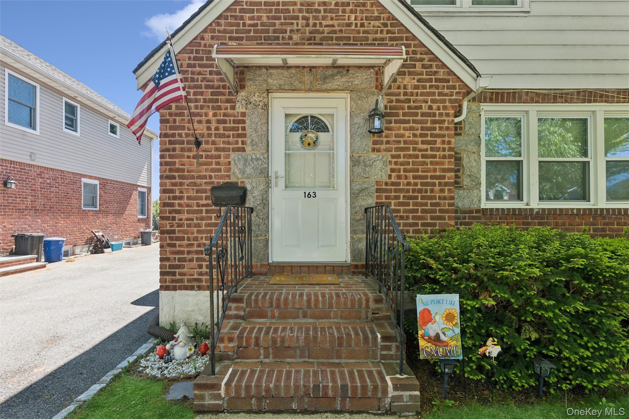 Single Family Beech Street Nassau County, NY 11001, MLS-999358-3