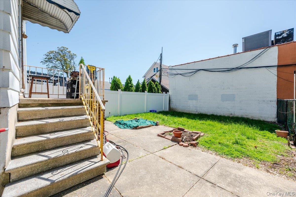 Single Family Edison  Bronx, NY 10465, MLS-999373-18