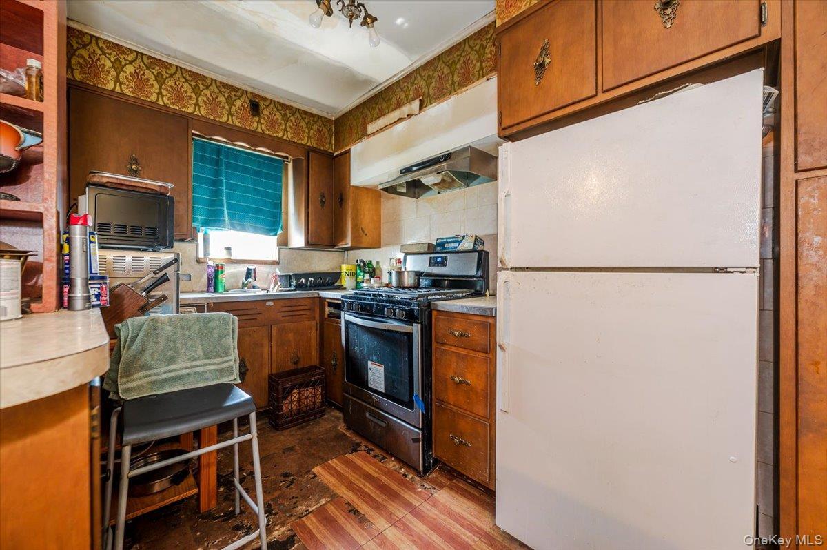 Single Family Edison  Bronx, NY 10465, MLS-999373-7