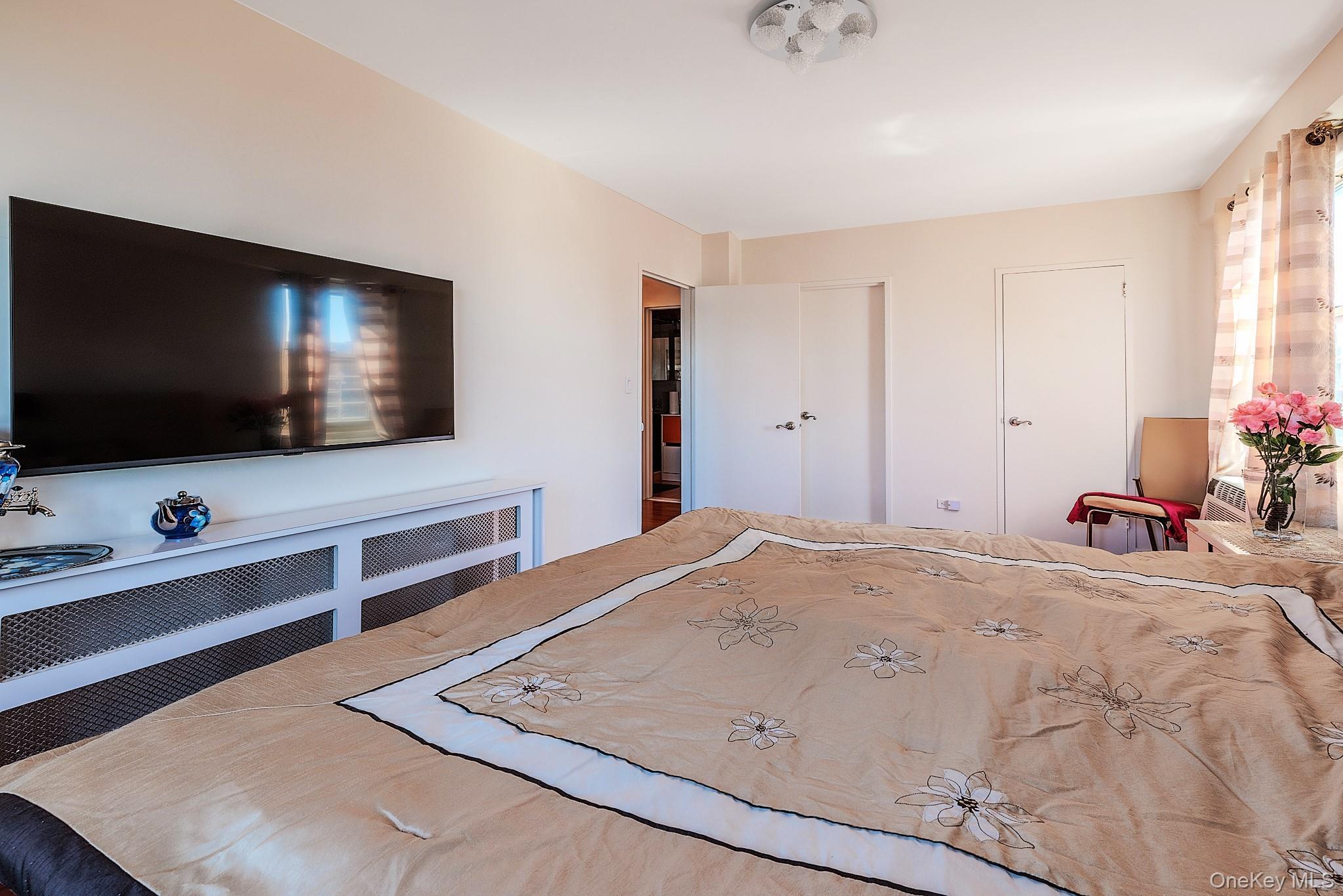 Coop W 5th Street  Brooklyn, NY 11224, MLS-999375-12