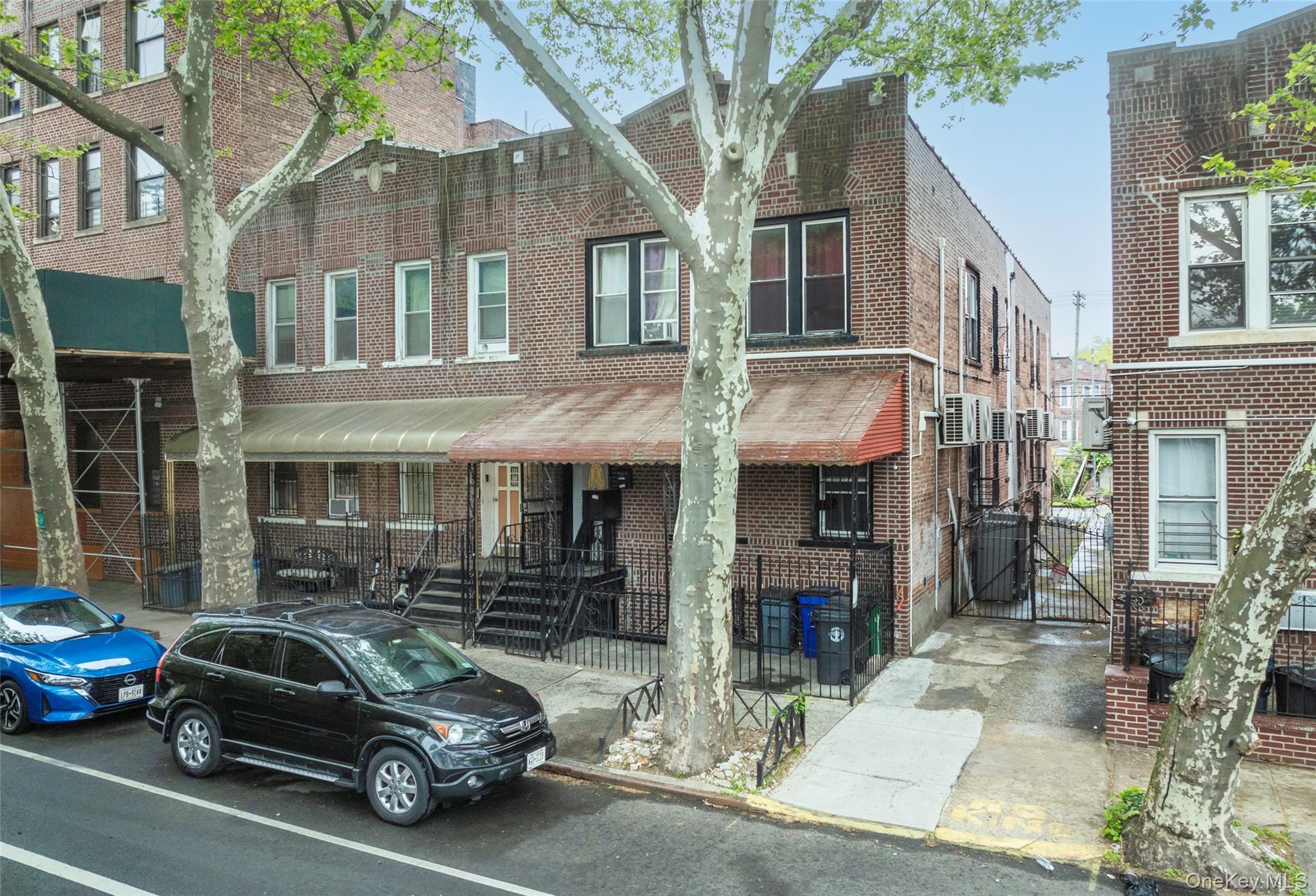 Single Family Hinsdale  Brooklyn, NY 11207, MLS-999377-3