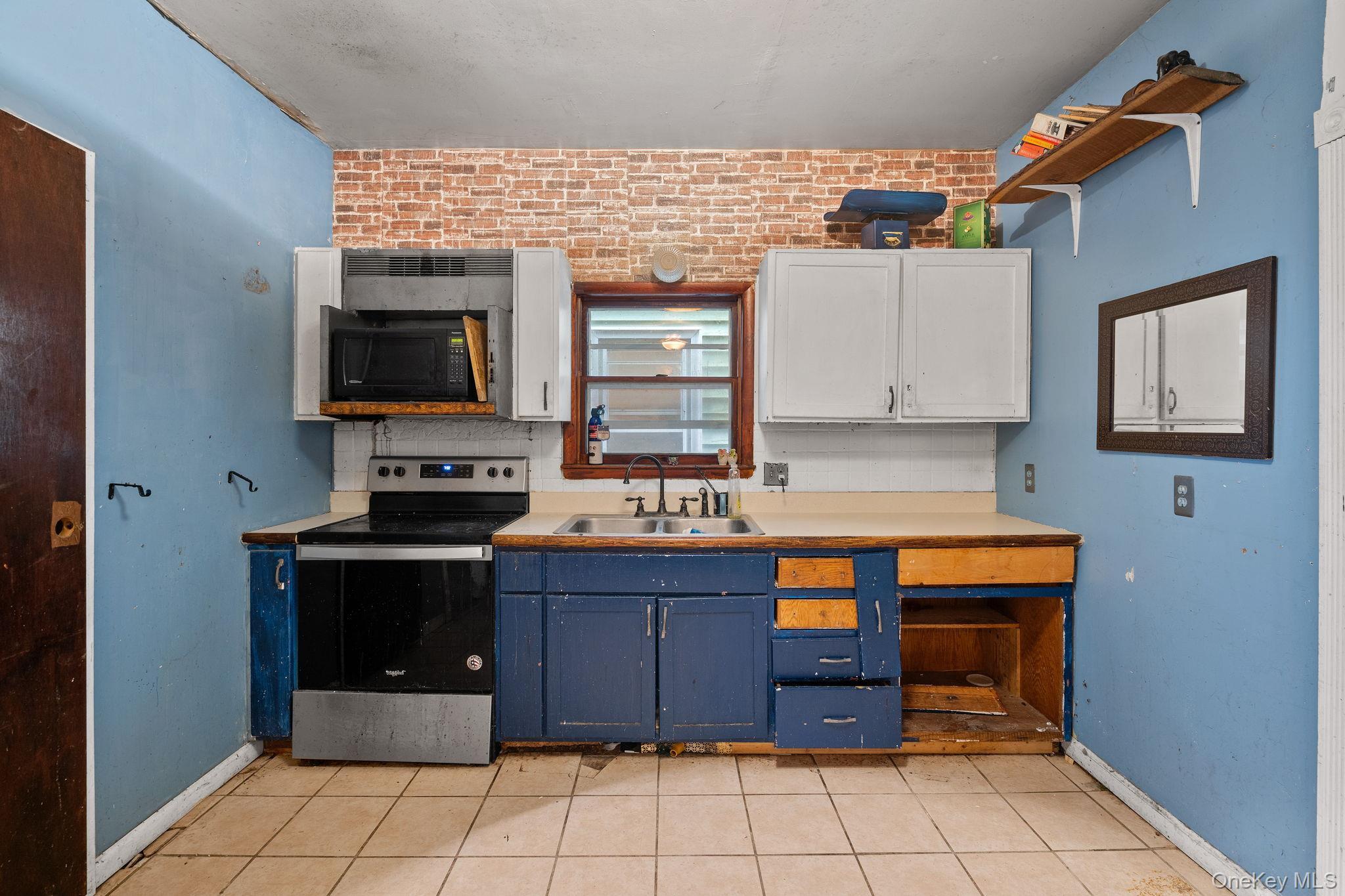 Single Family Valley Orange County, NY 12586, MLS-999380-3
