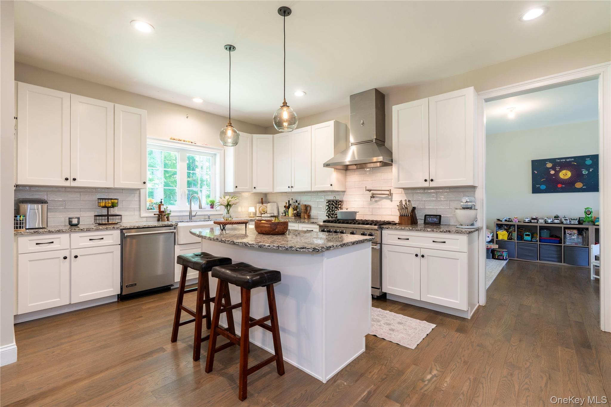 Single Family Biltmore Drive Dutchess County, NY 12533, MLS-999409-16