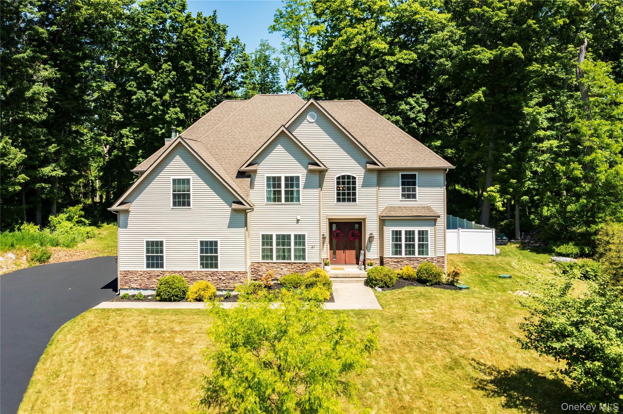 Single Family Biltmore Drive Dutchess County, NY 12533, MLS-999409-2