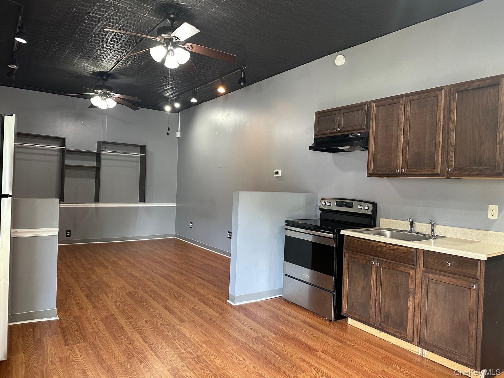 Single Family Worrall Avenue Dutchess County, NY 12603, MLS-999453-3