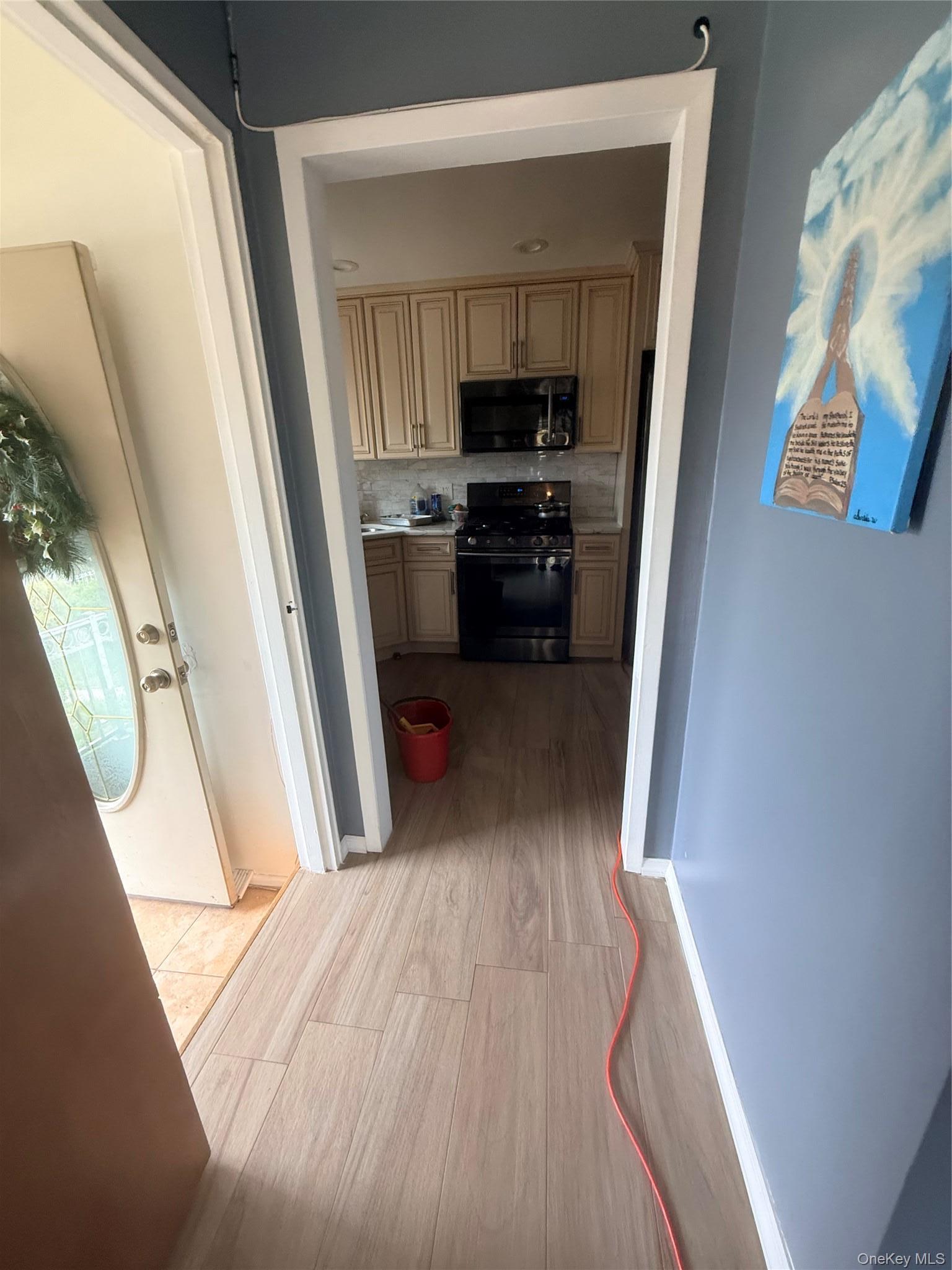 Single Family Conduit Queens, NY 11413, MLS-999462-3
