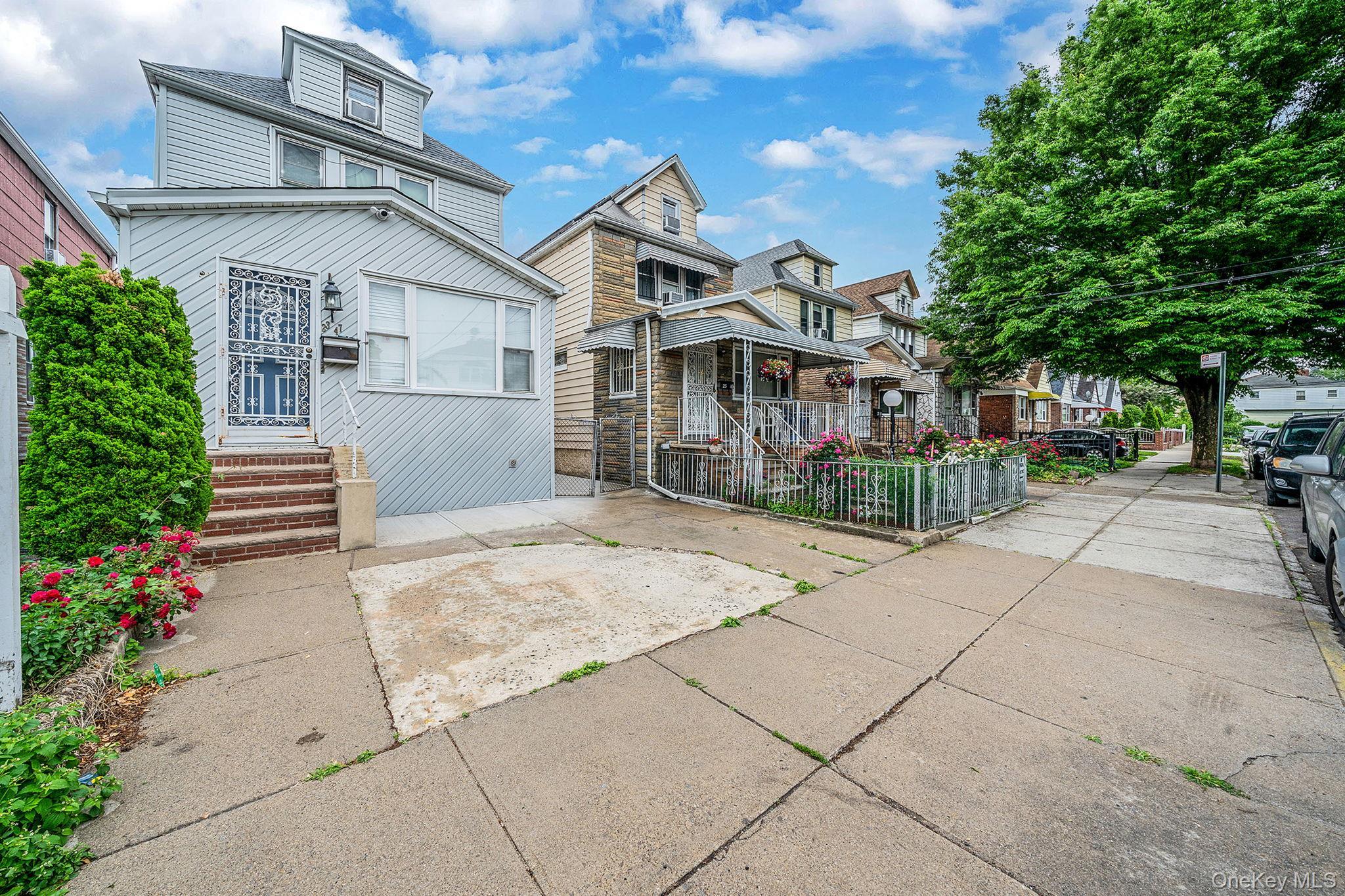 Single Family 101st Street  Queens, NY 11369, MLS-999498-2